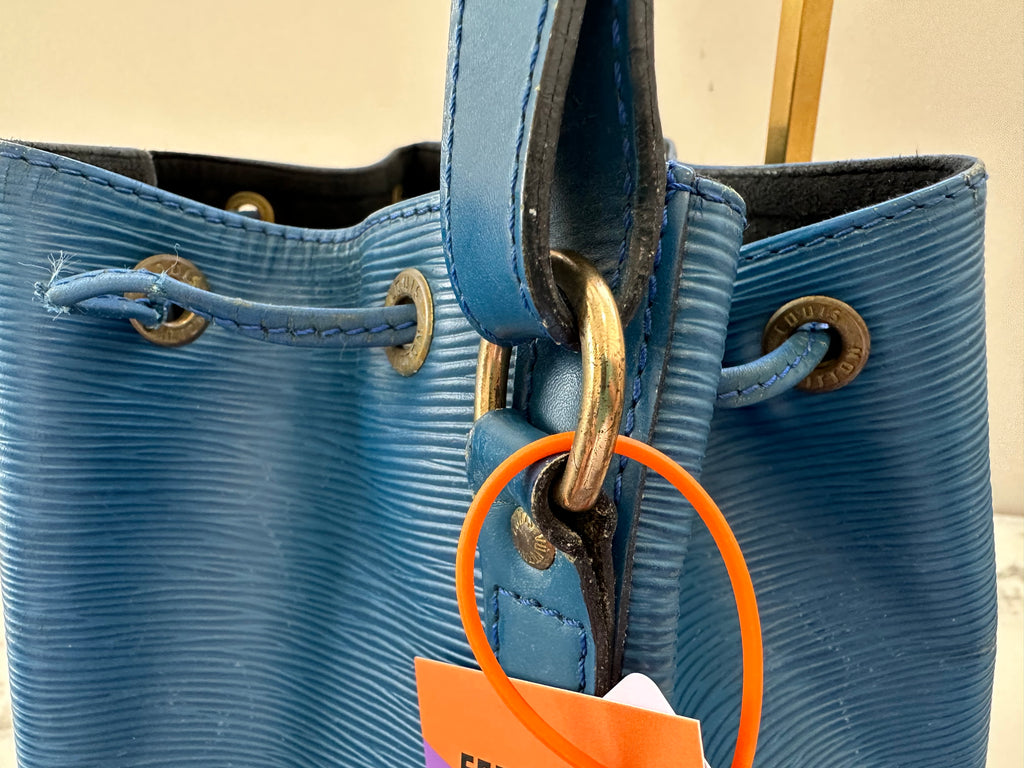 Louis Vuitton Epi Petite Noé Blue