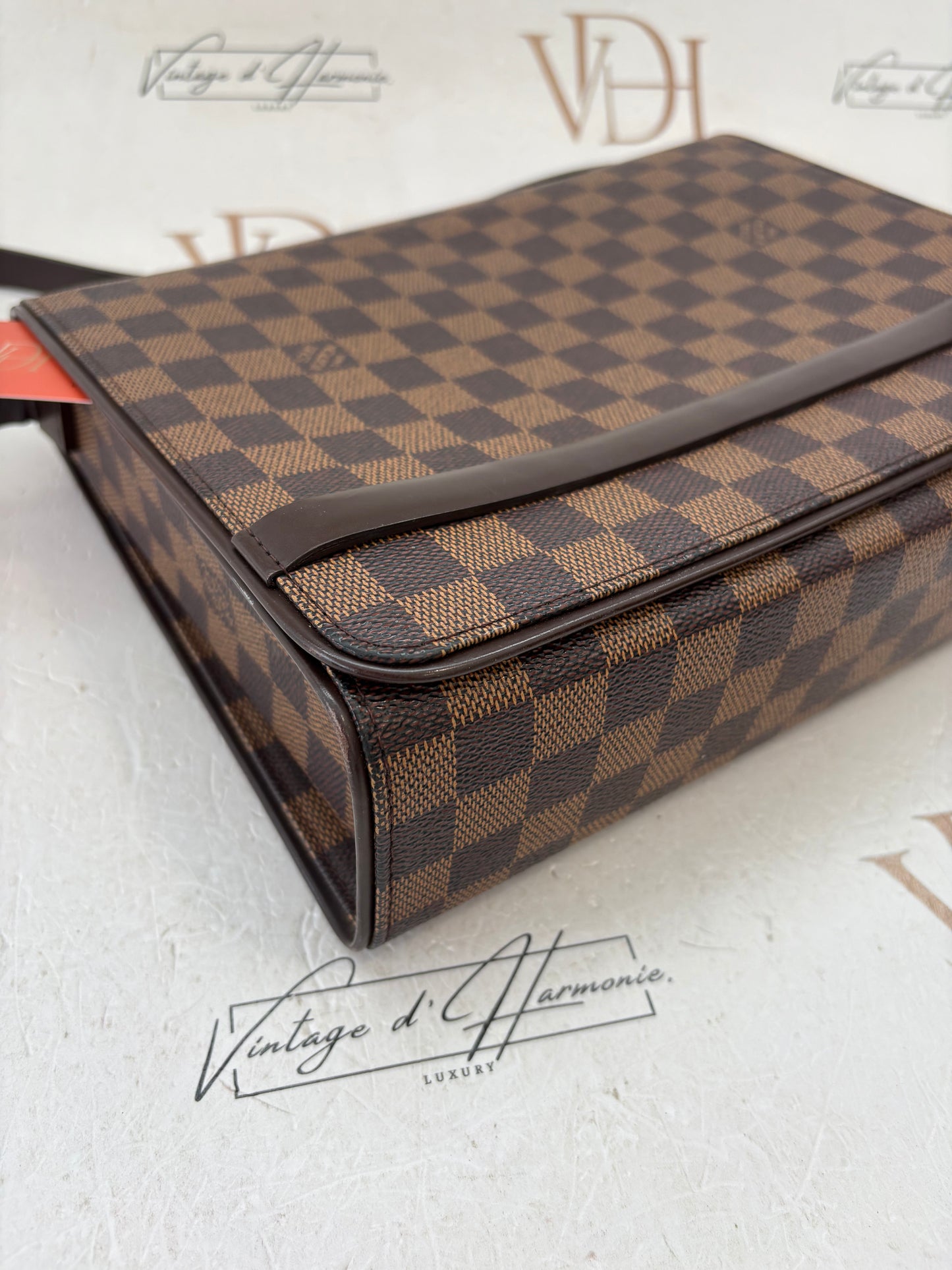 017321 - Louis Vuitton Damier Tribeca