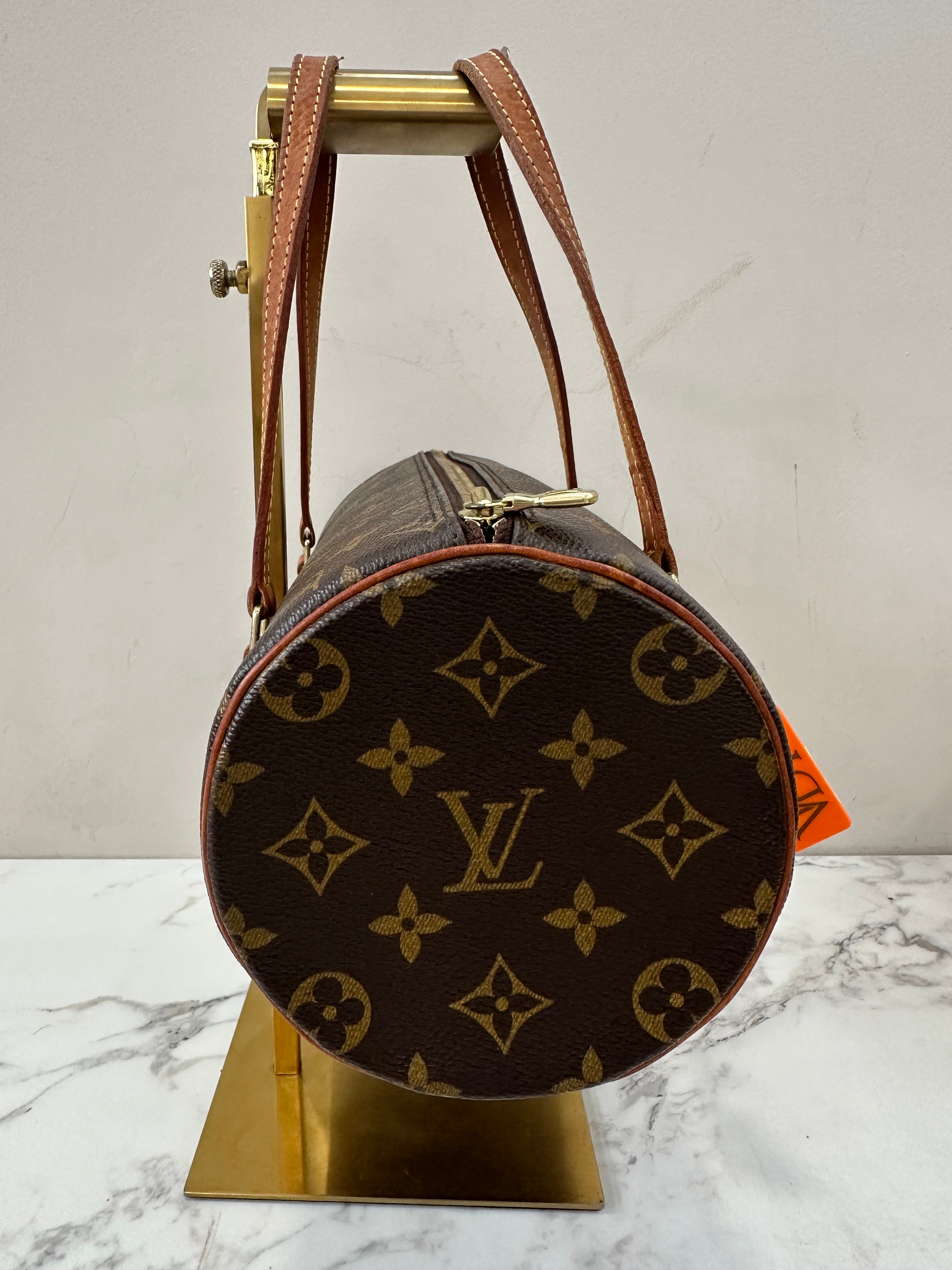 Louis Vuitton Papillon 26