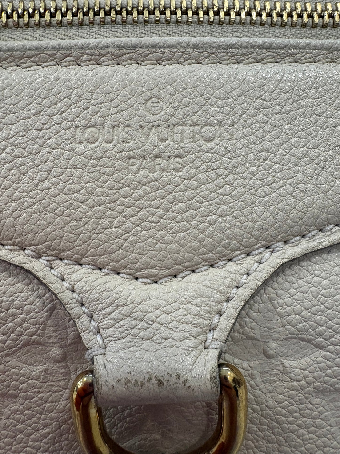 382958 - Louis Vuitton Lumineuse White