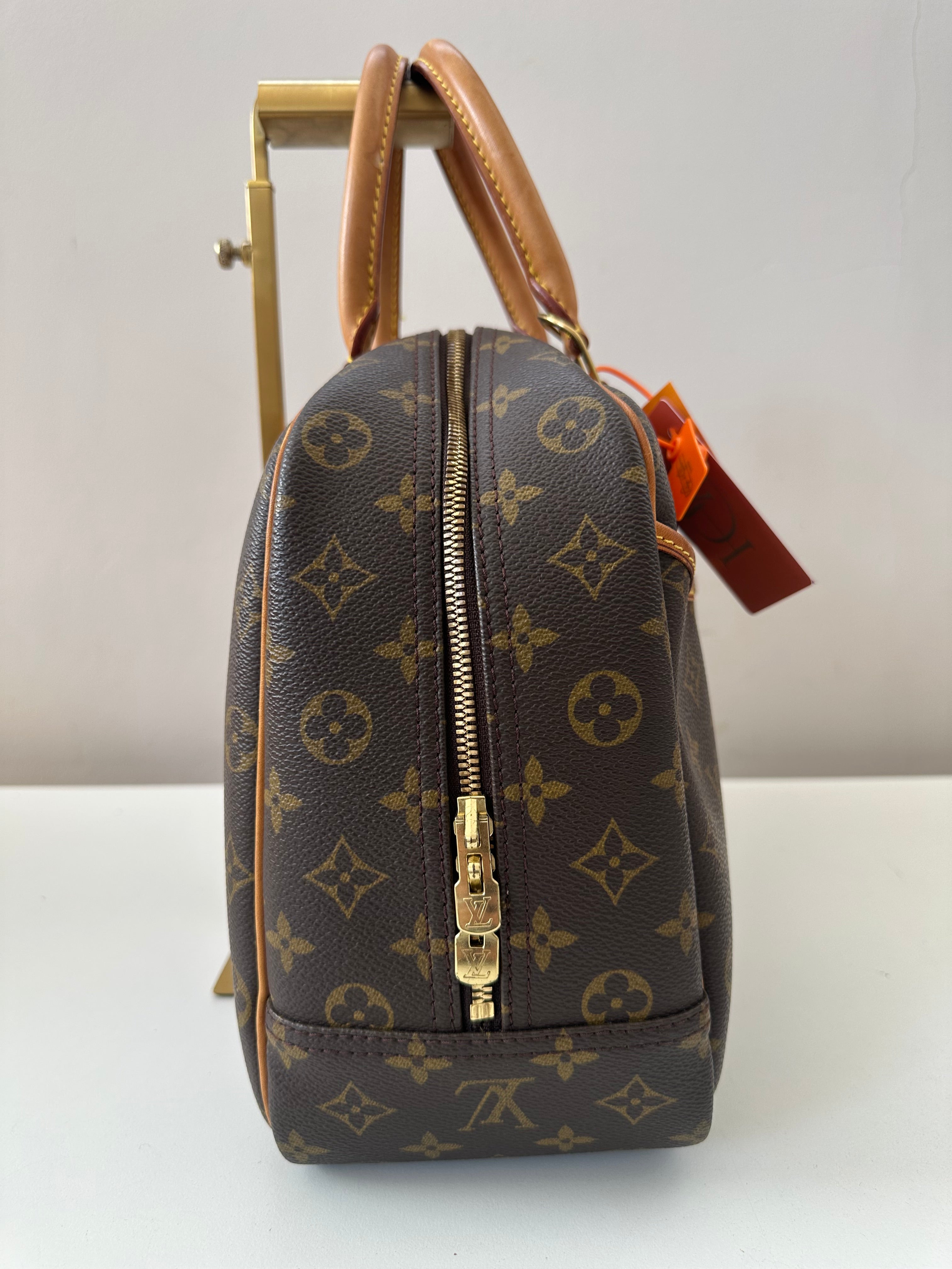 Louis Vuitton Deauville