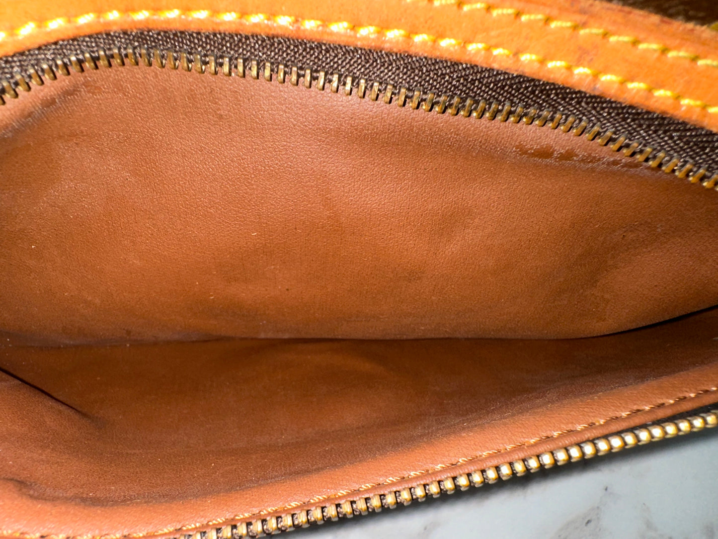 Louis Vuitton Saint German 27