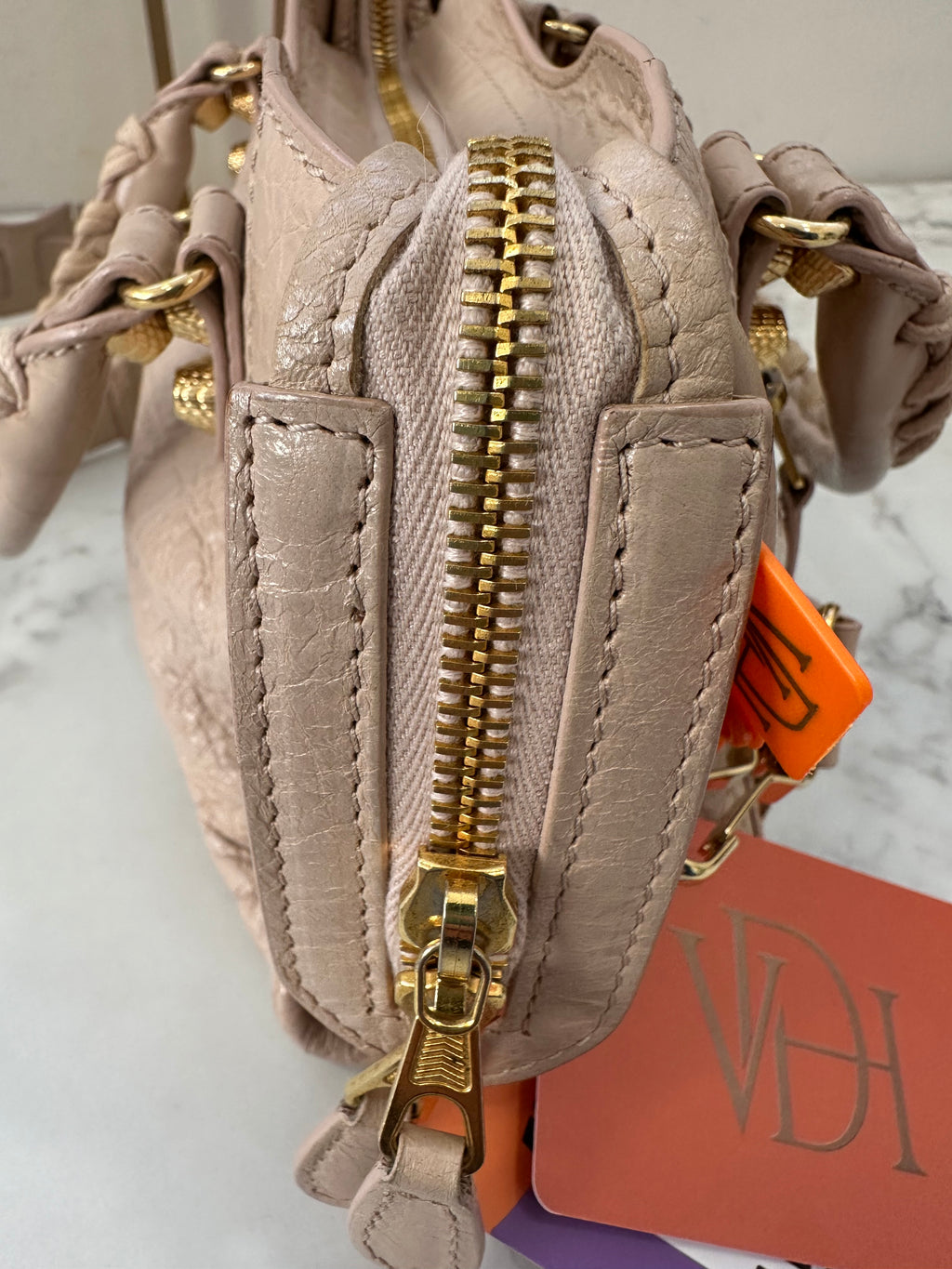 Balenciaga Giant City