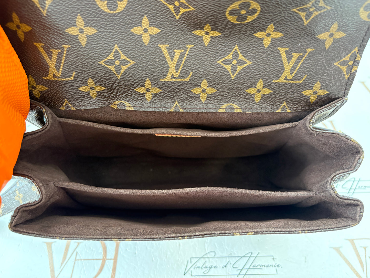 200811 - Metis Louis Vuitton