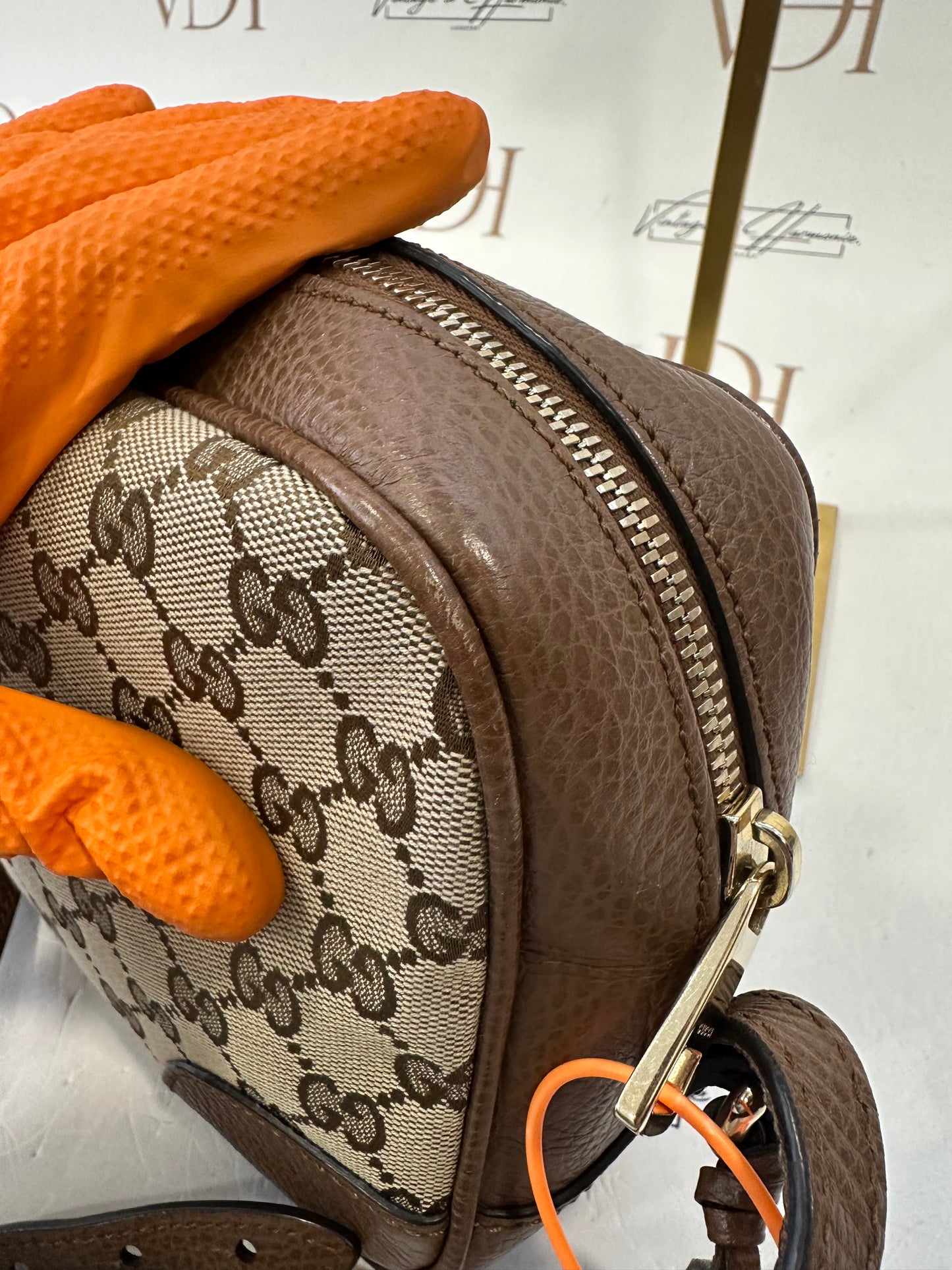 382881 - Gucci Bree