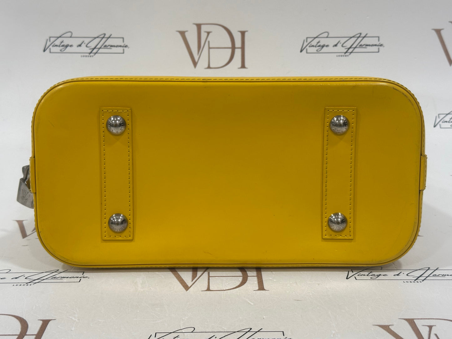382860 - Louis Vuitton Alma