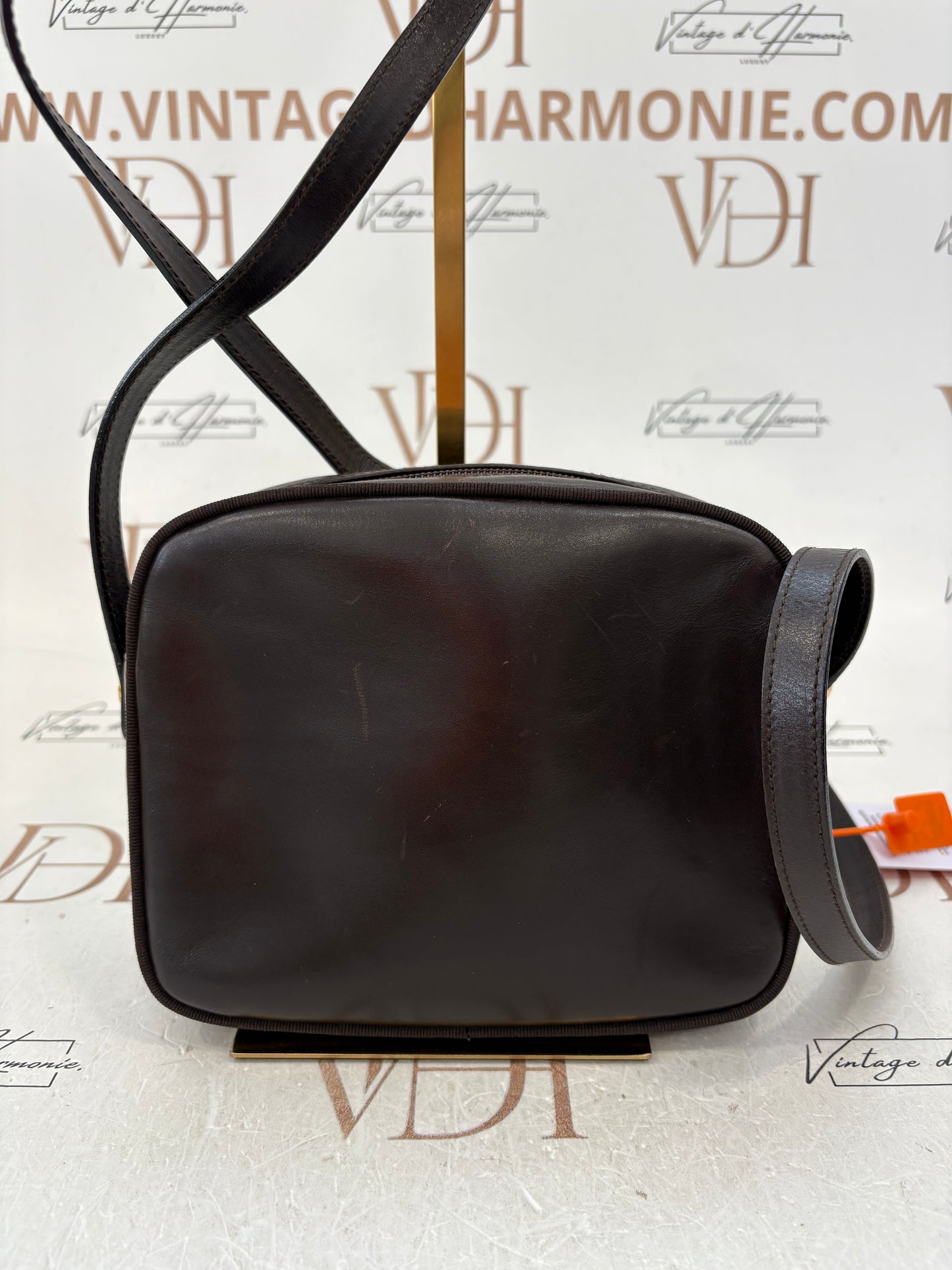 018338 - Salvatore Ferragamo Vara