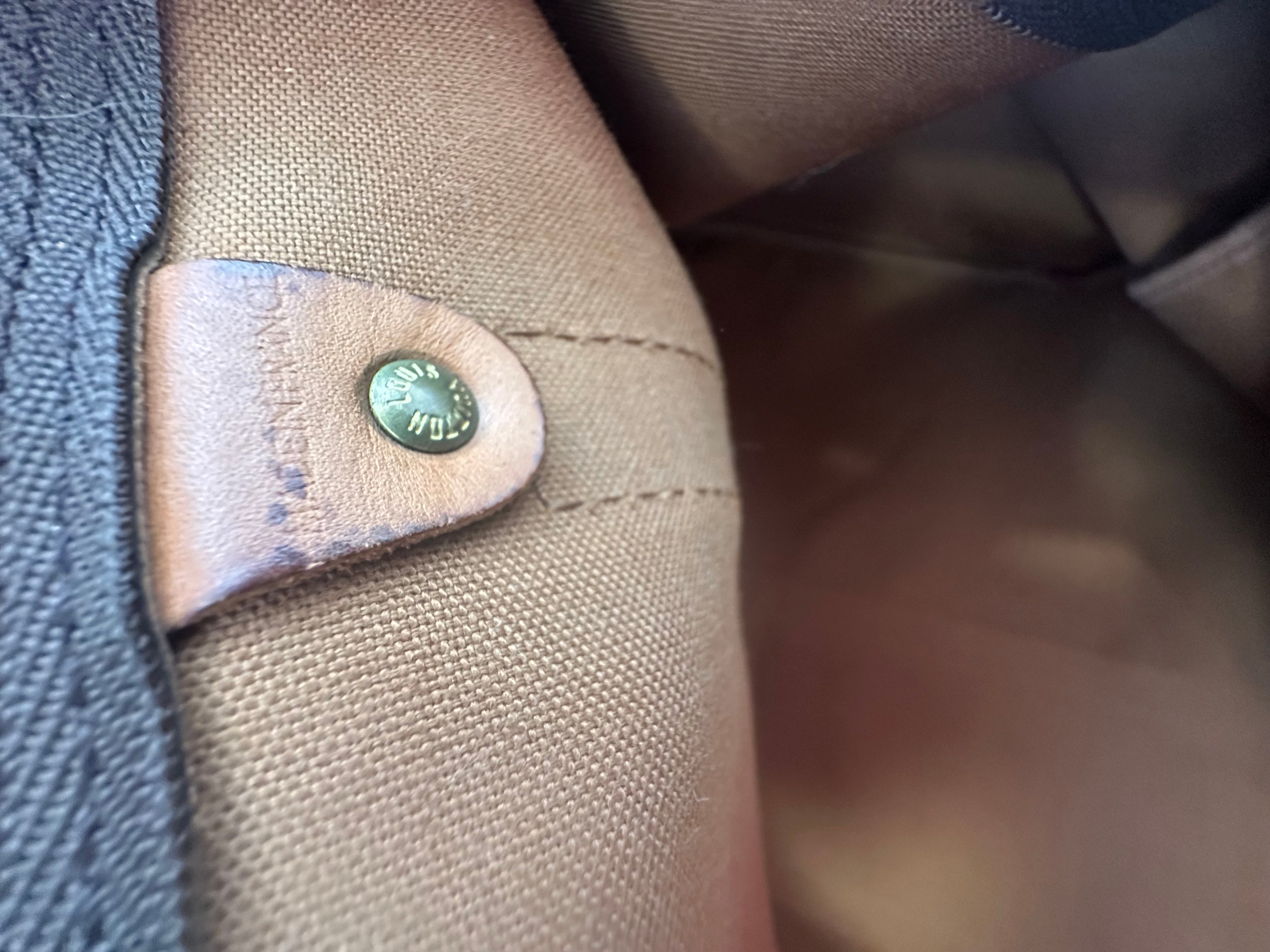 Louis Vuitton Keepall 60