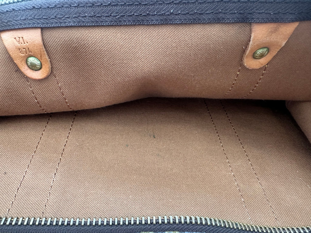 Louis Vuitton Keepall 50