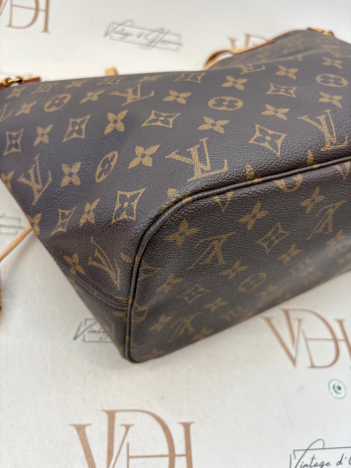 018849 - Louis Vuitton Neverfull MM