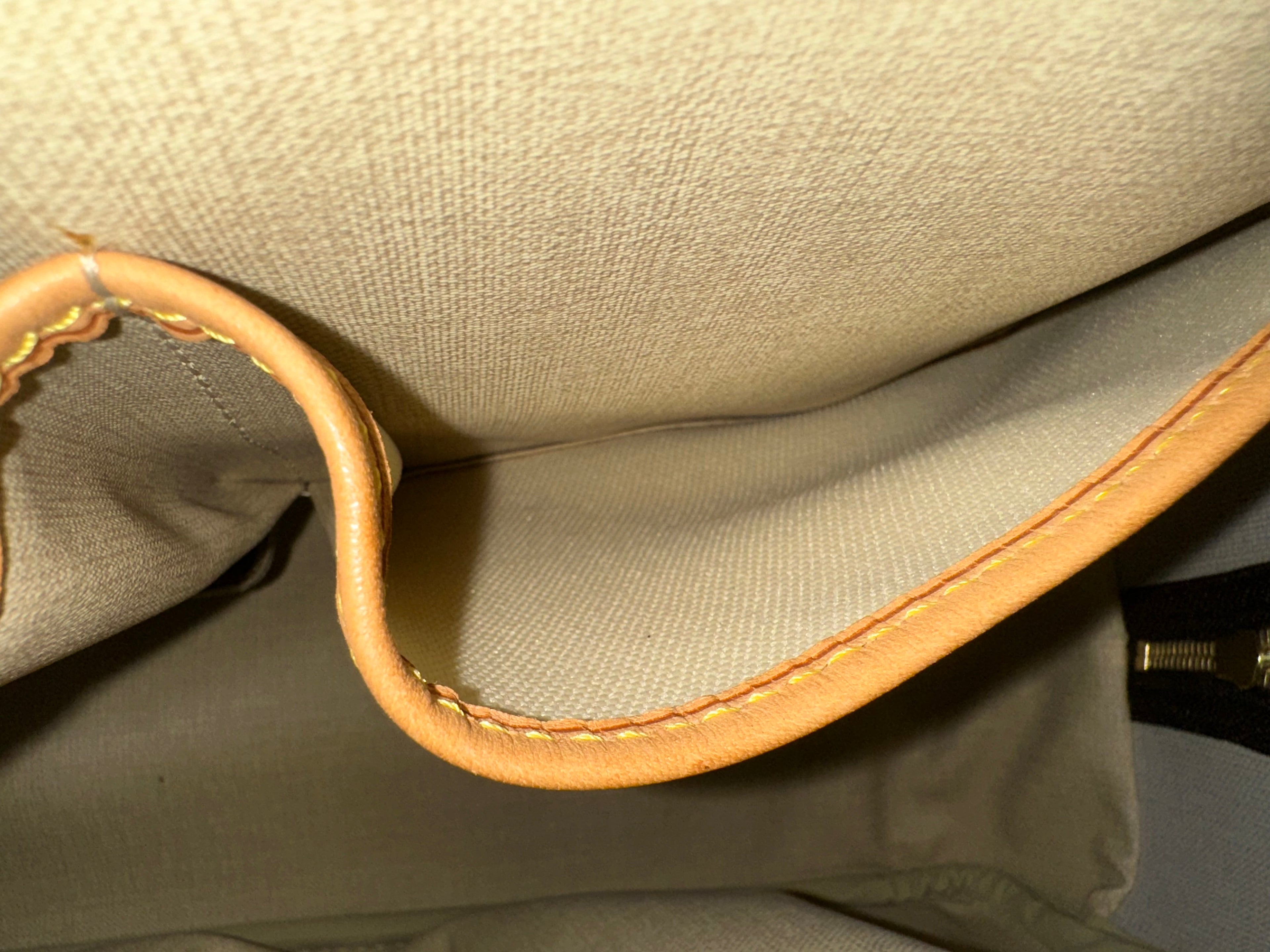 Louis Vuitton Deauville