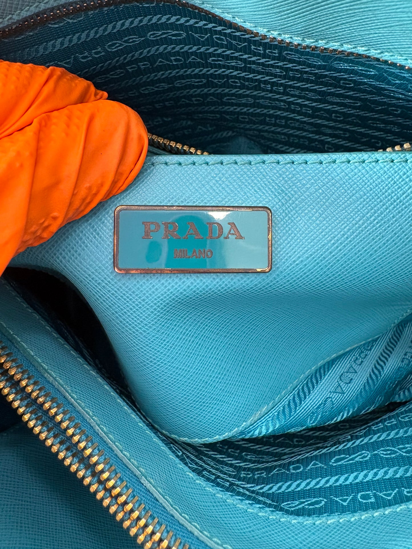 383515 - Prada Blue