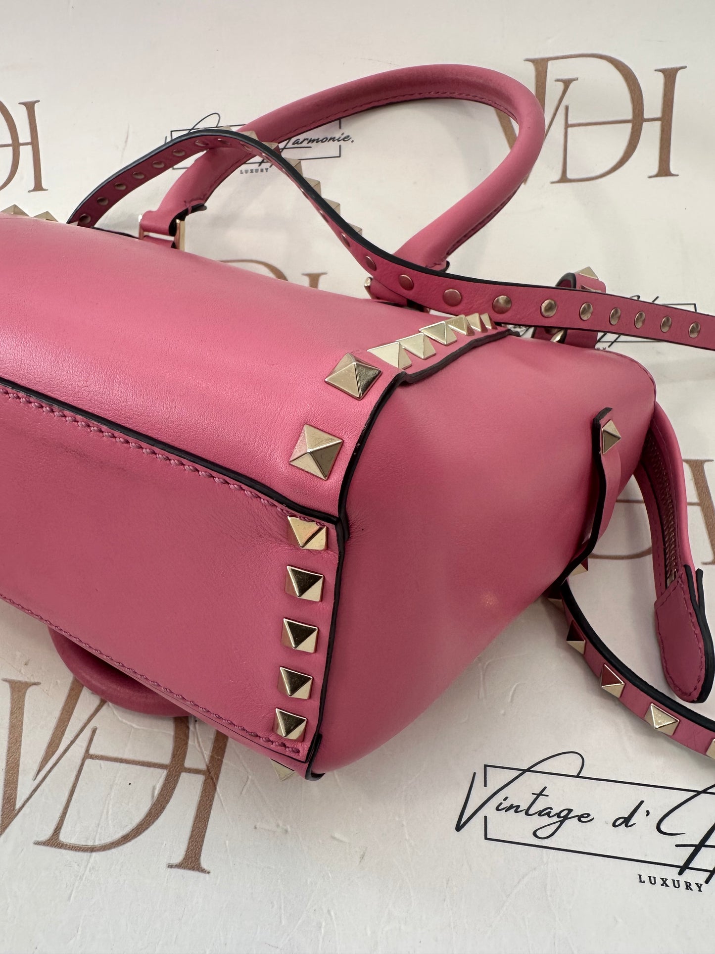 382501 - Valentino Rockstud