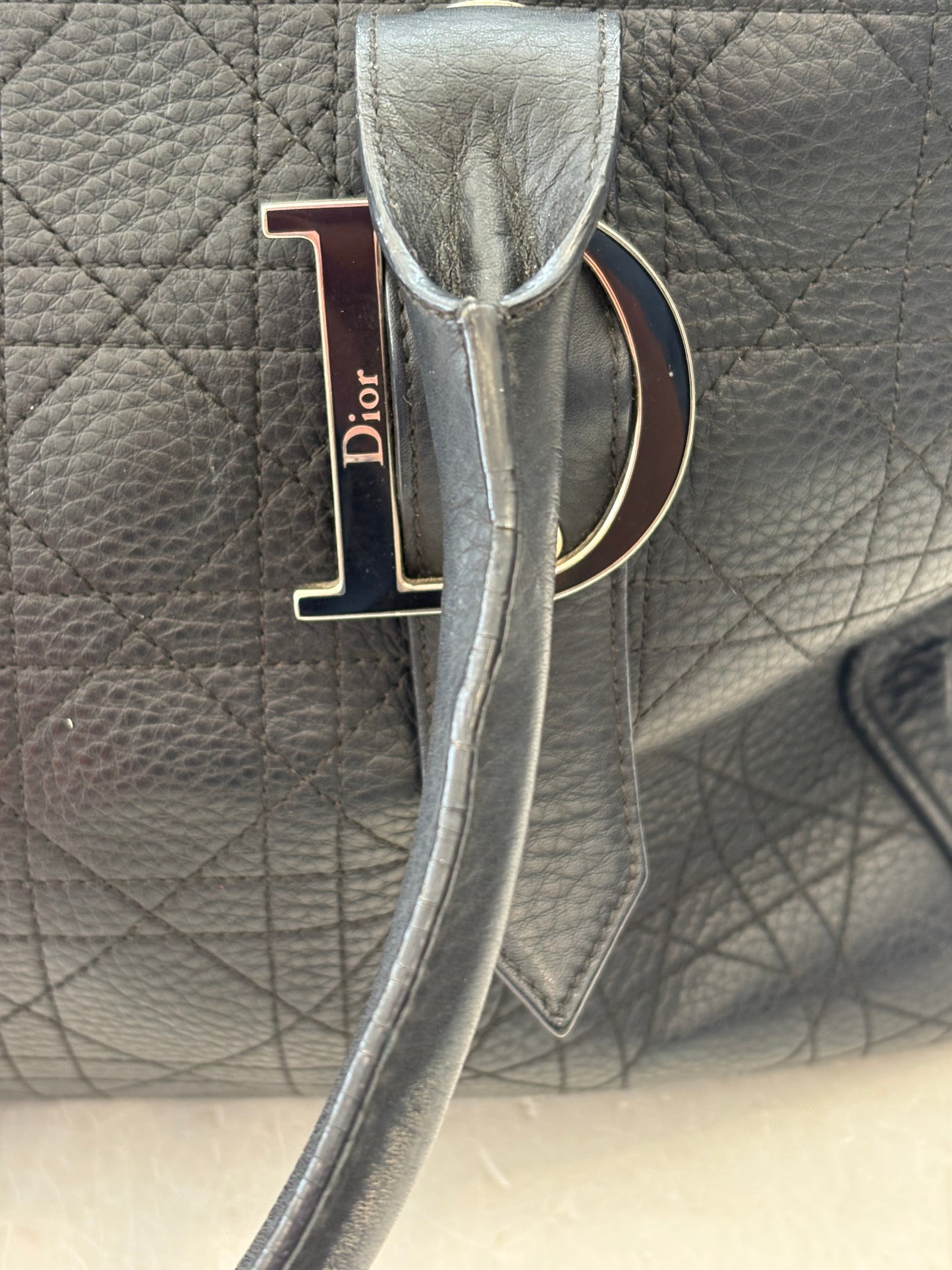 018113 - Christian Dior Black Leather Cannage Tote