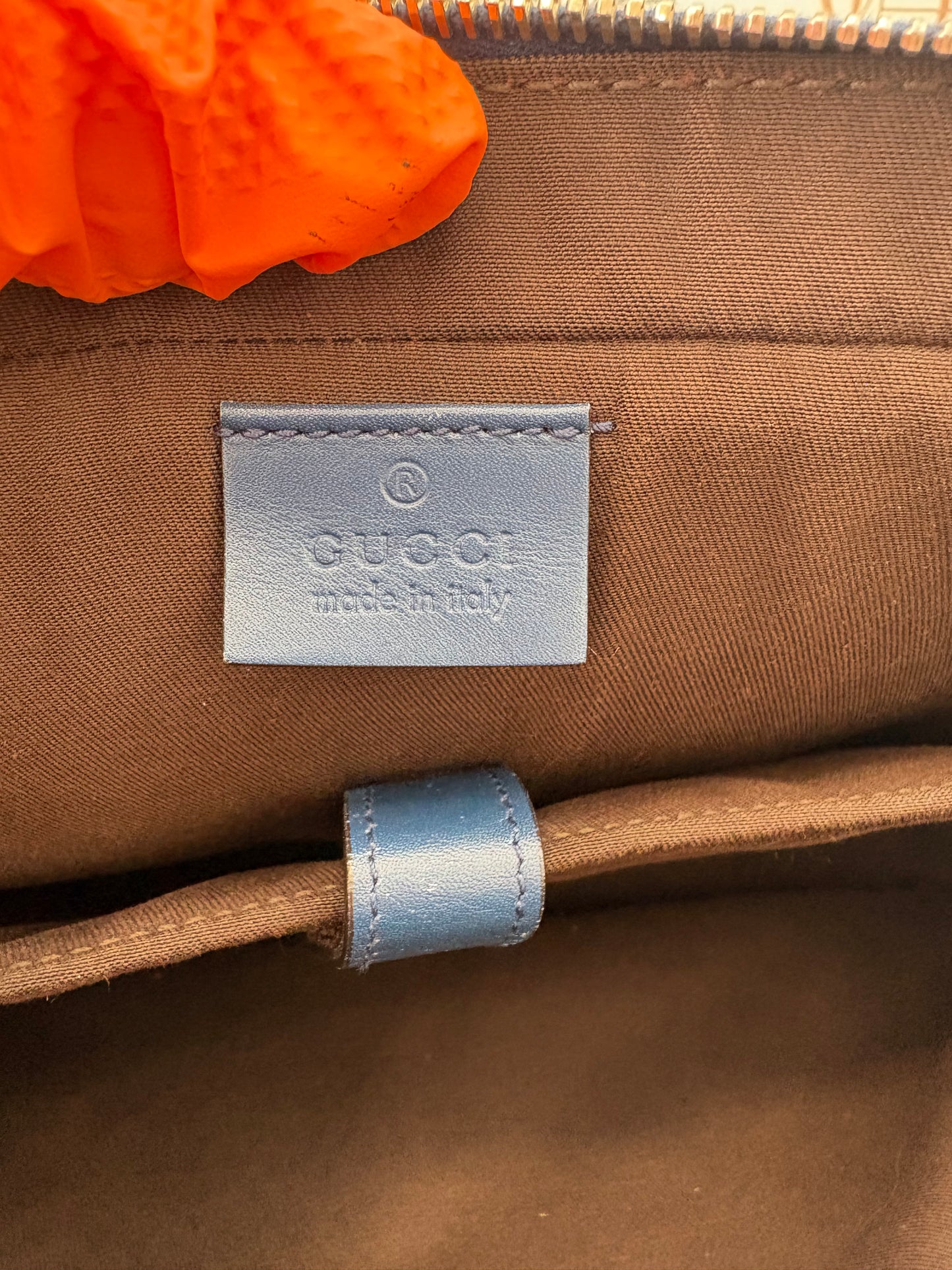 383906 - Gucci