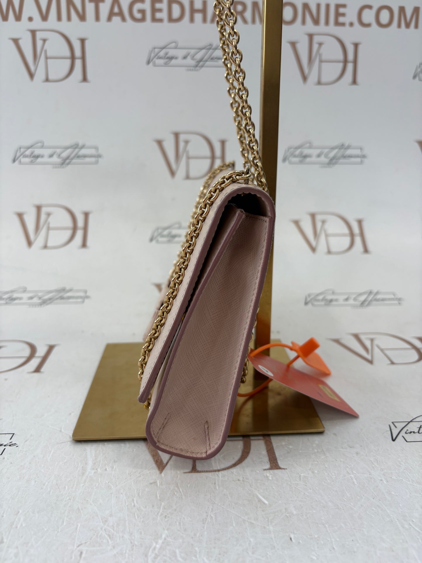 384178 - Salvatore Ferragamo Vara