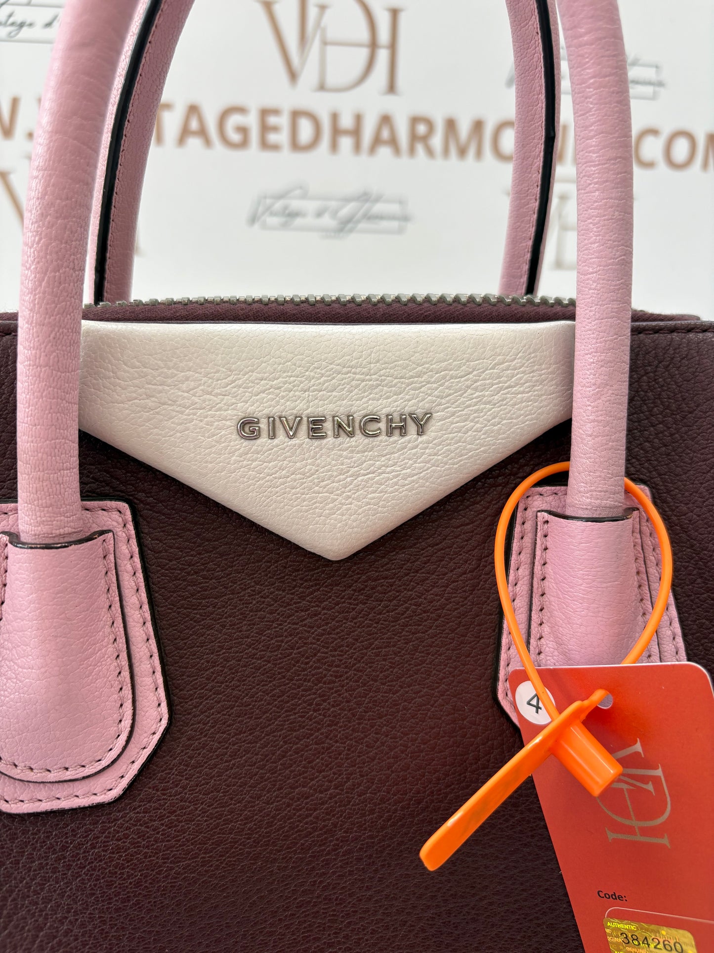384260 - Givenchy Antigona