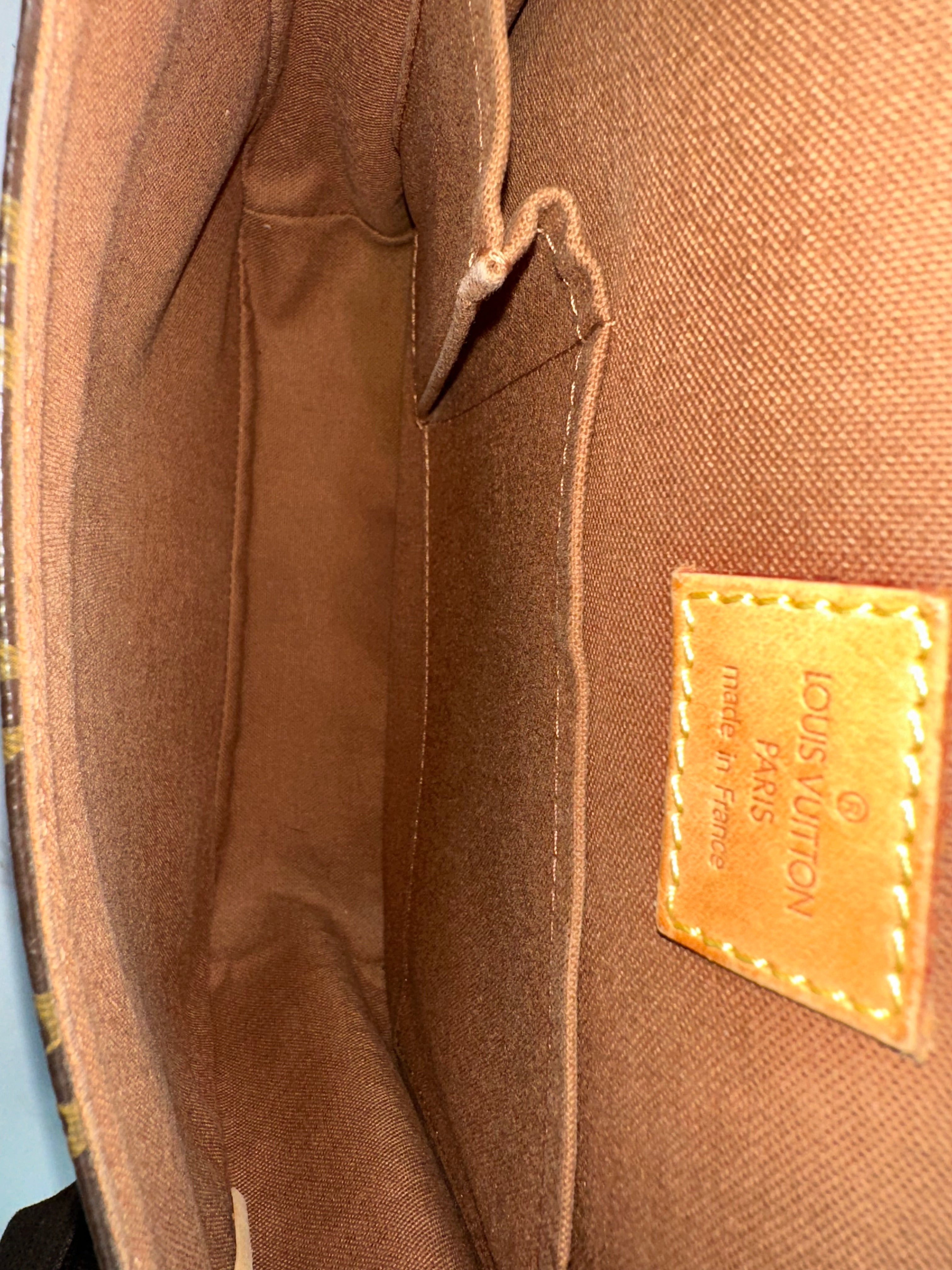 Louis Vuitton Messenger Bosphore