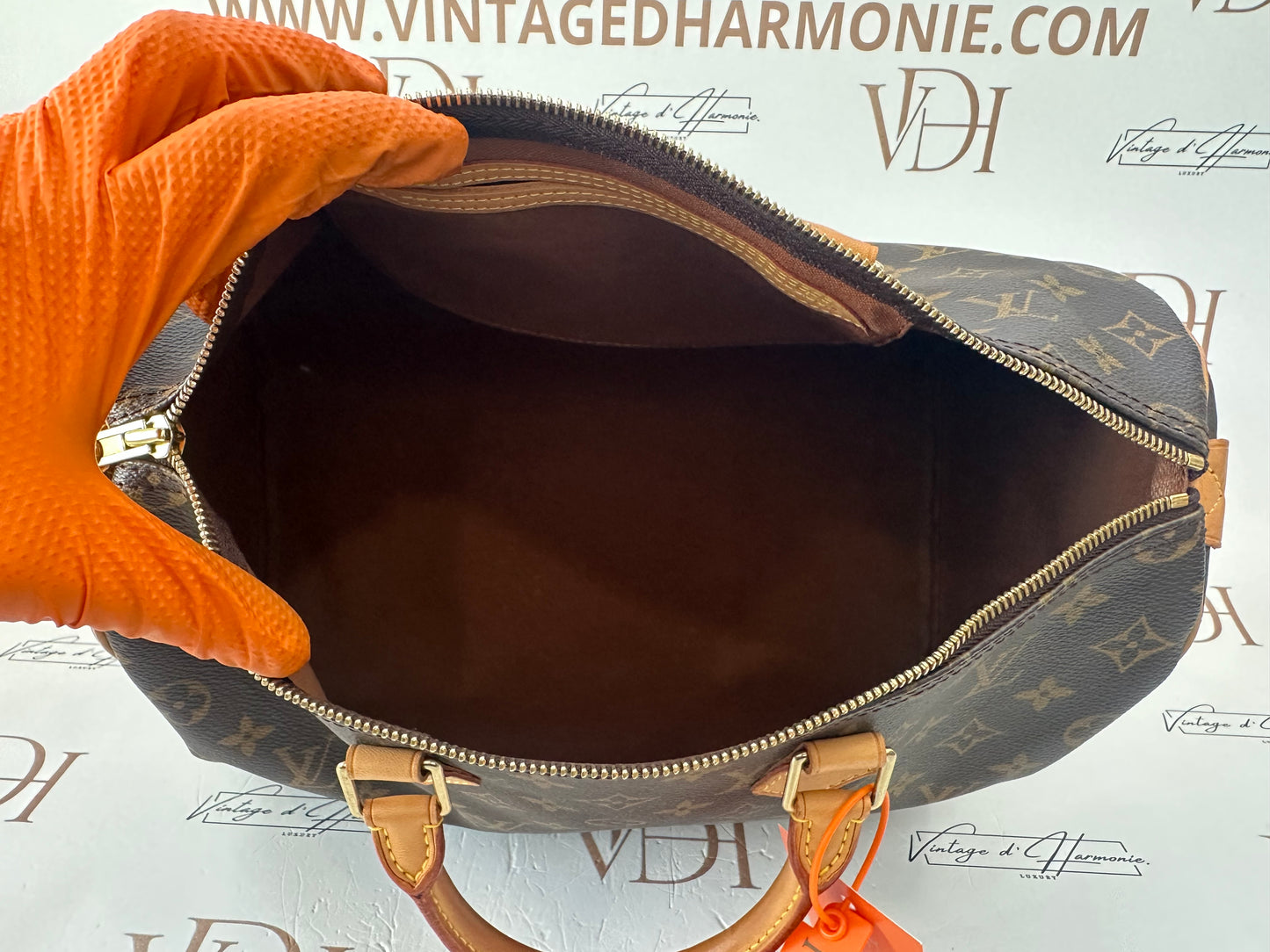 017882 - Louis Vuitton Speedy 35