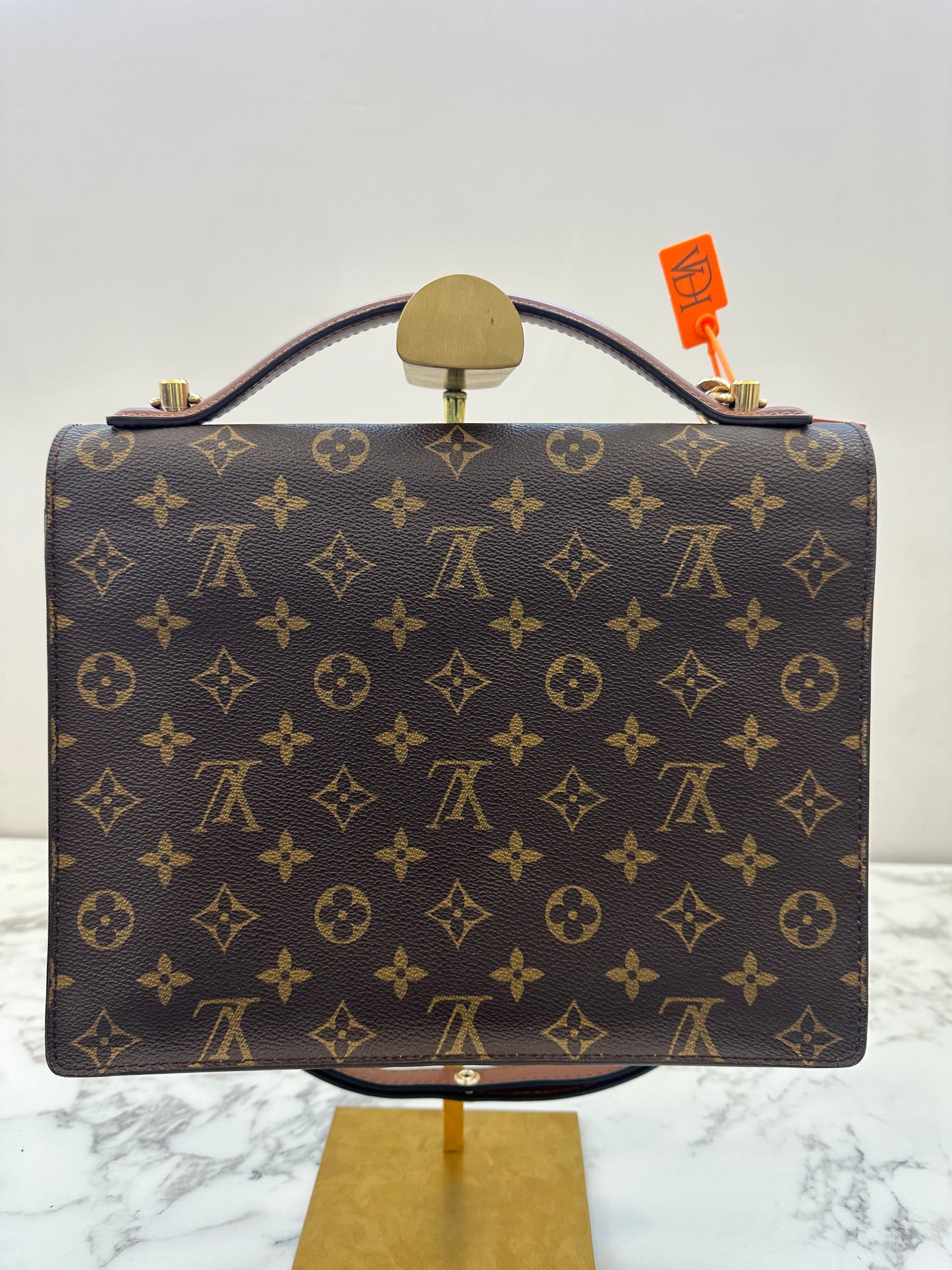 Louis Vuitton Monceau 28