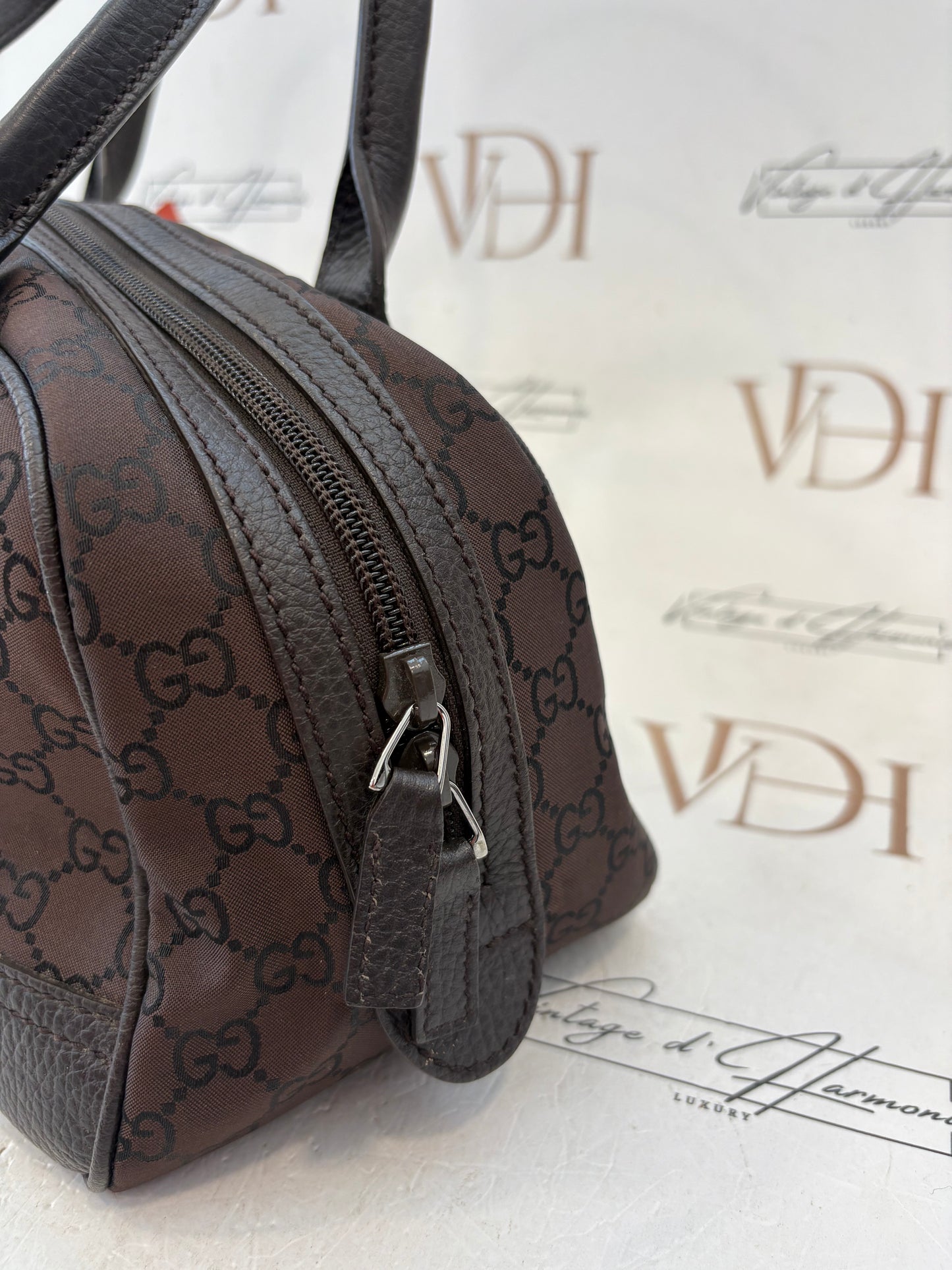017073 - Gucci Brown GG