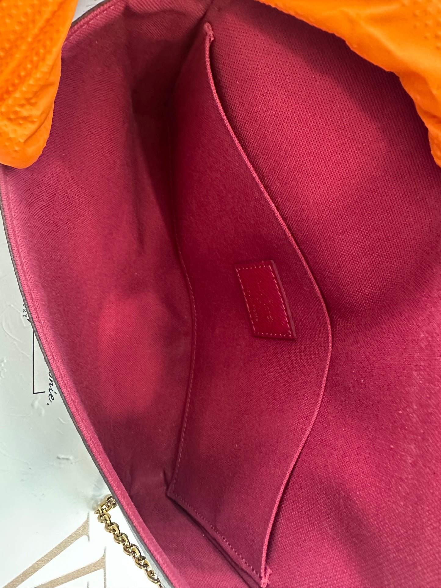 382564 - Louis Vuitton Felice