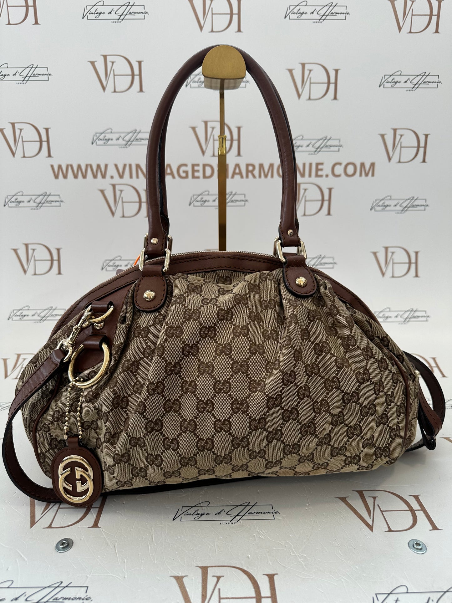 382476 - Gucci Sukey