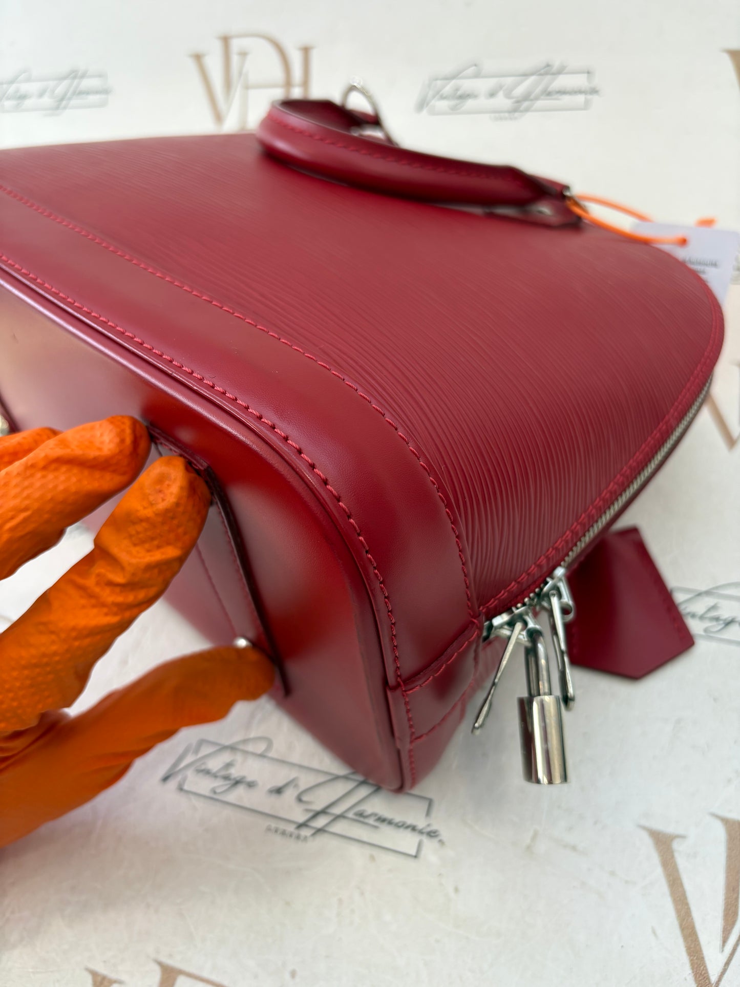 201150 - Louis Vuitton Alma