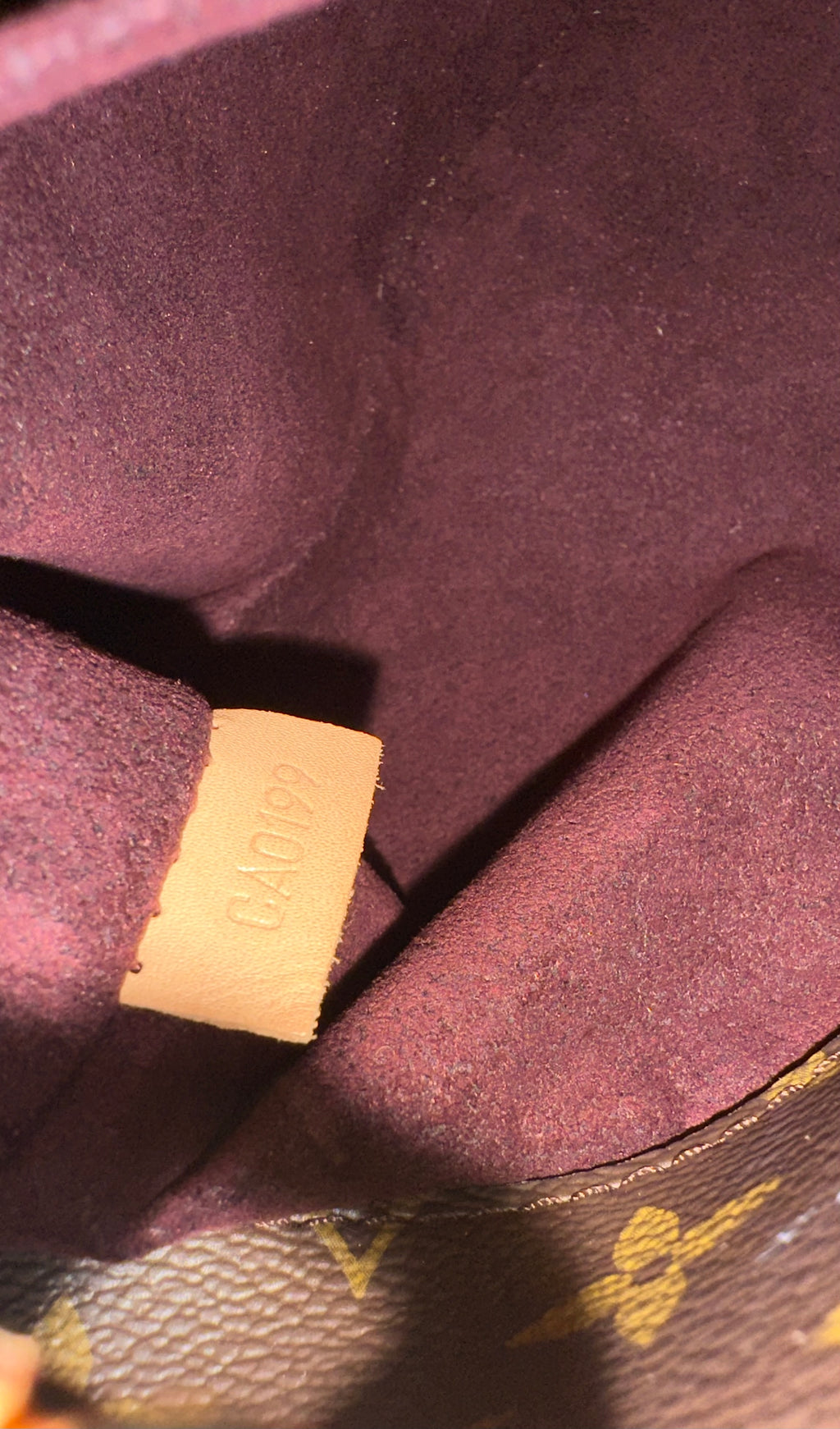 Louis Vuitton Montaigne