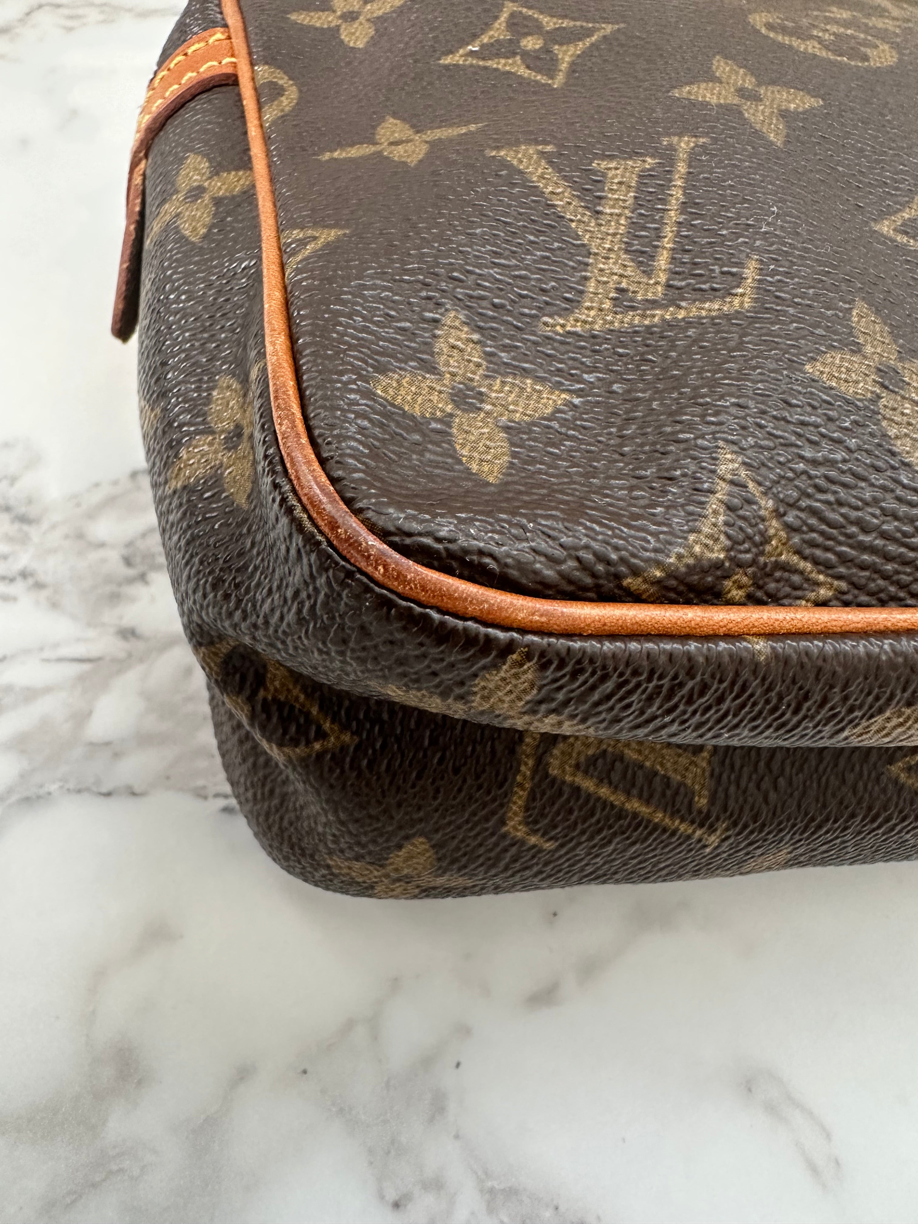 Louis Vuitton Compiegne 23