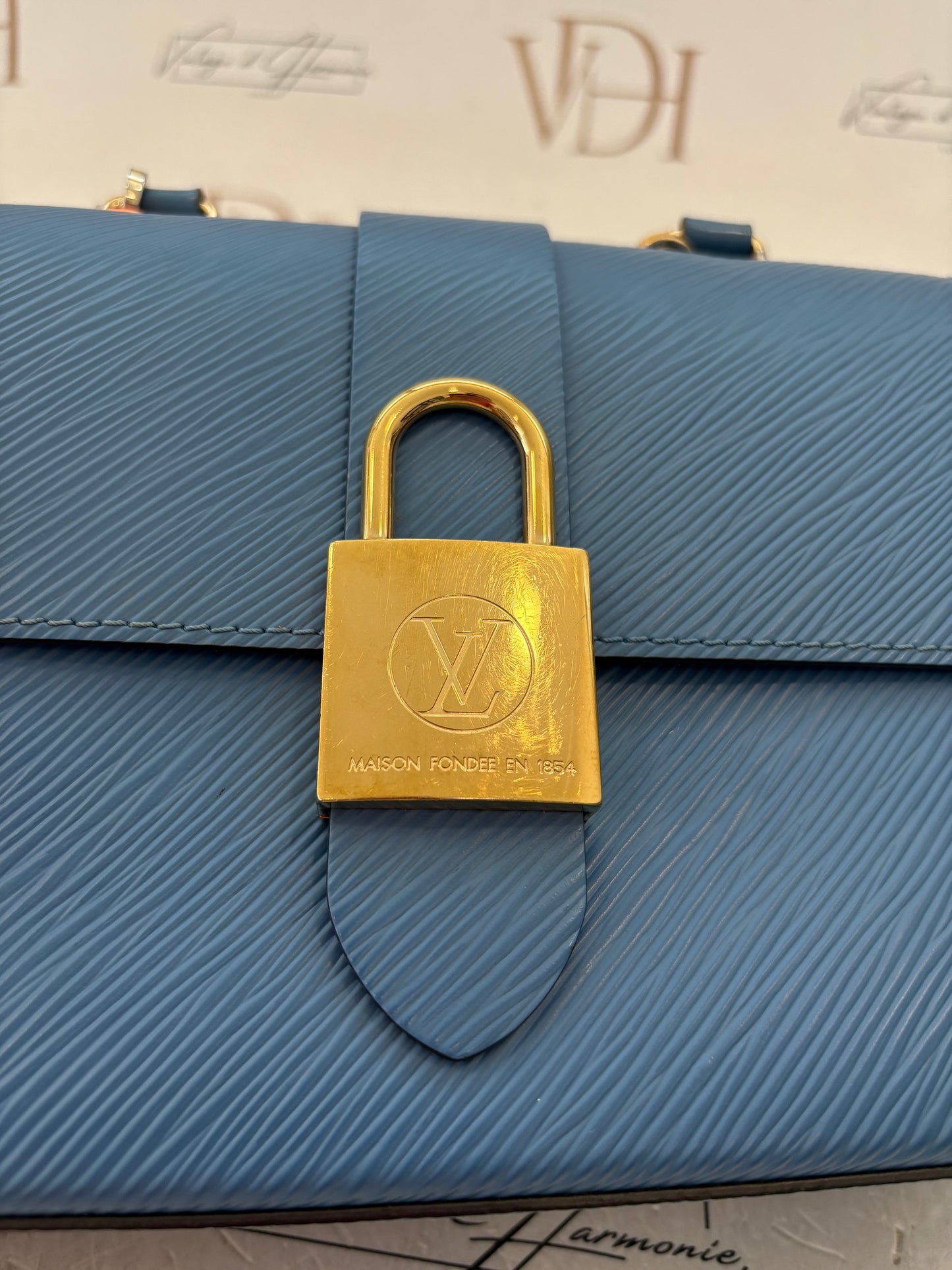 201234 - Louis Vuitton Locky BB