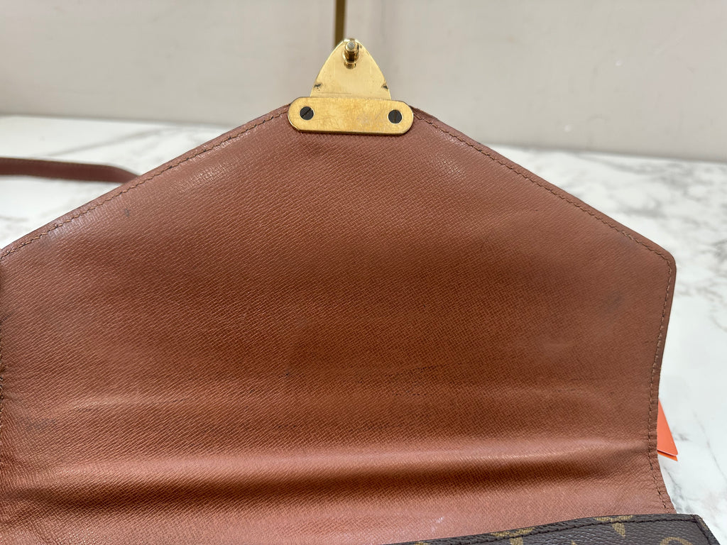 Louis Vuitton Monceau 28