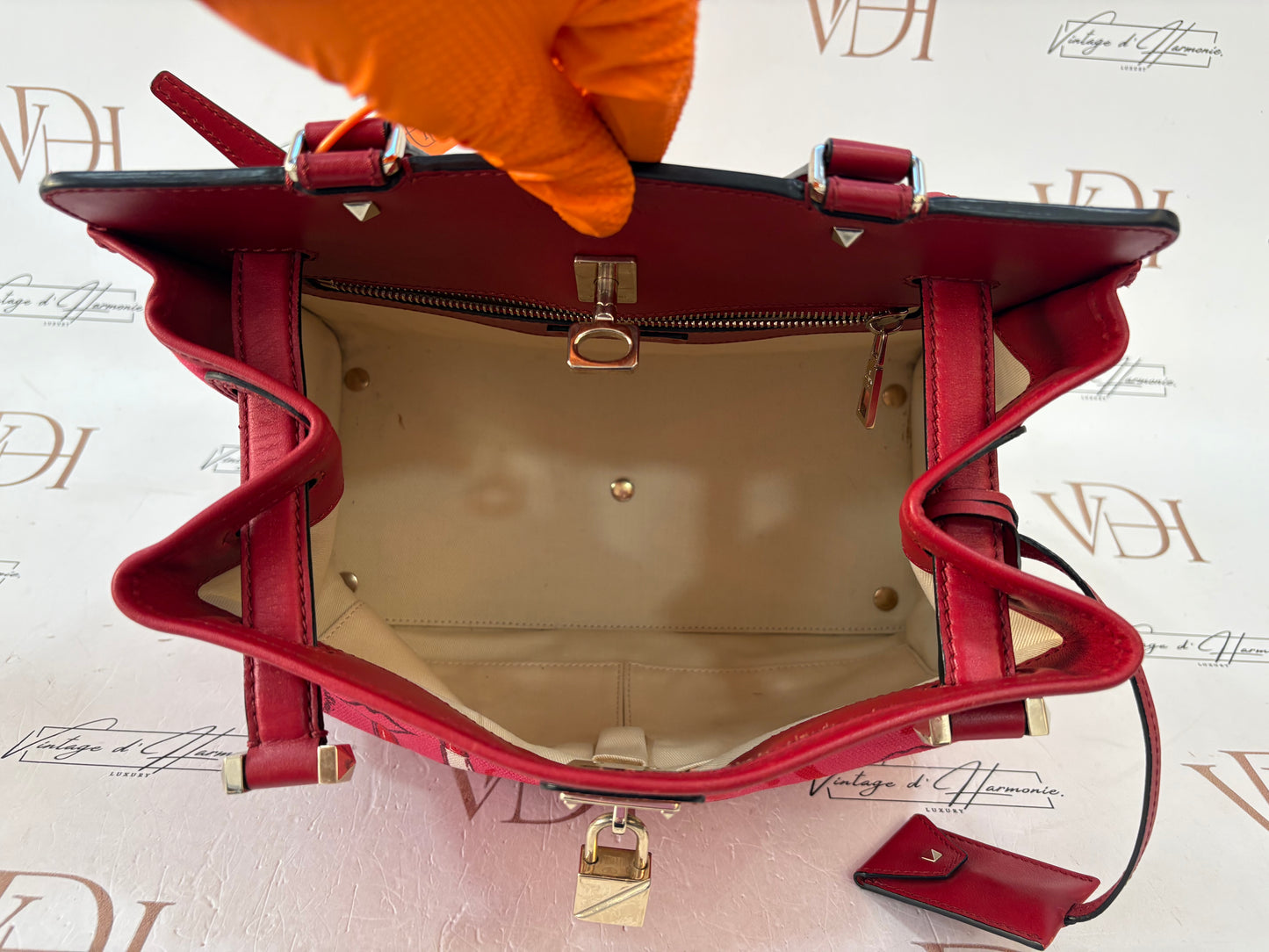 383658 - Valentino Bag