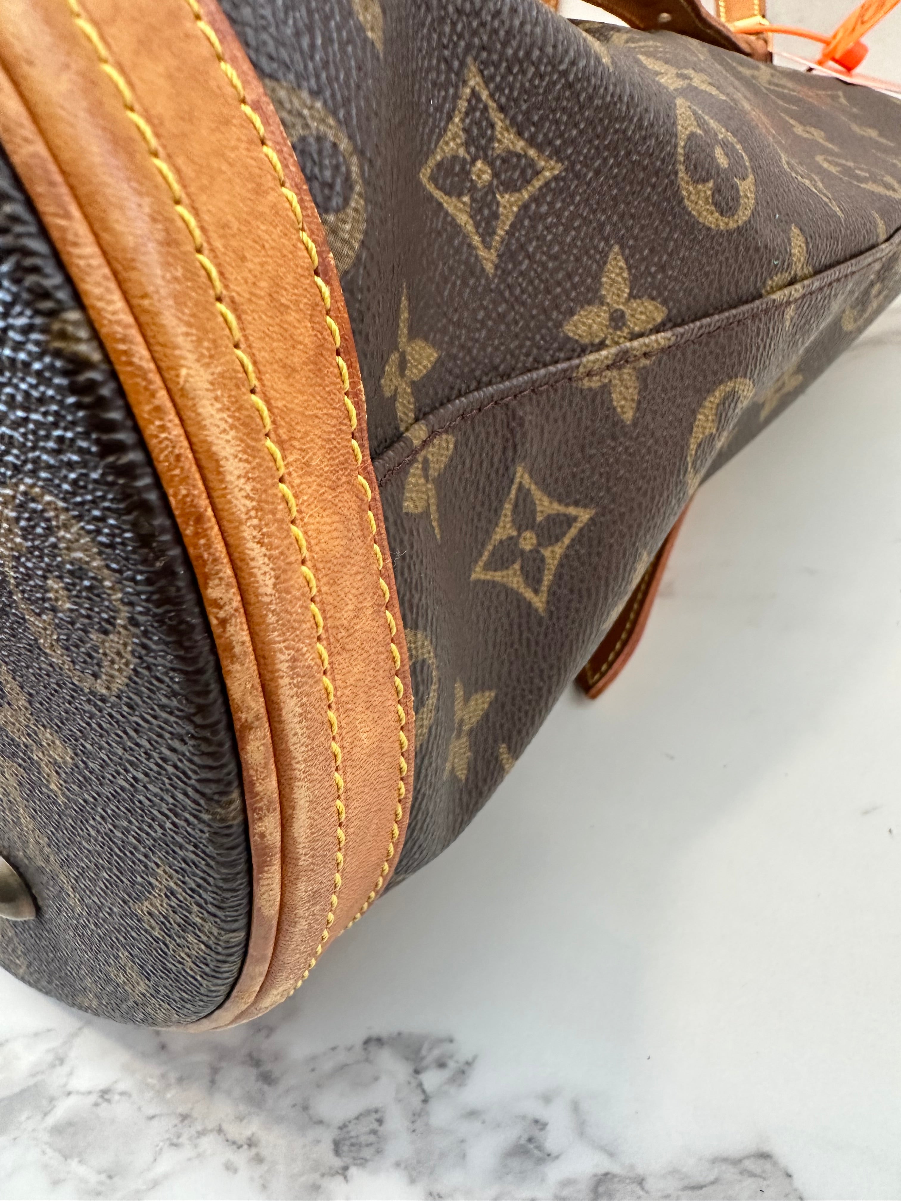 Louis Vuitton Bucket GM