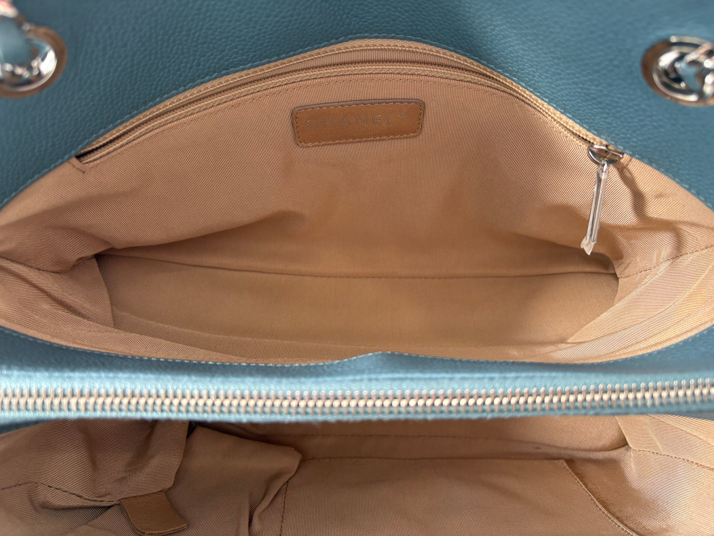 383525 - Chanel Blue