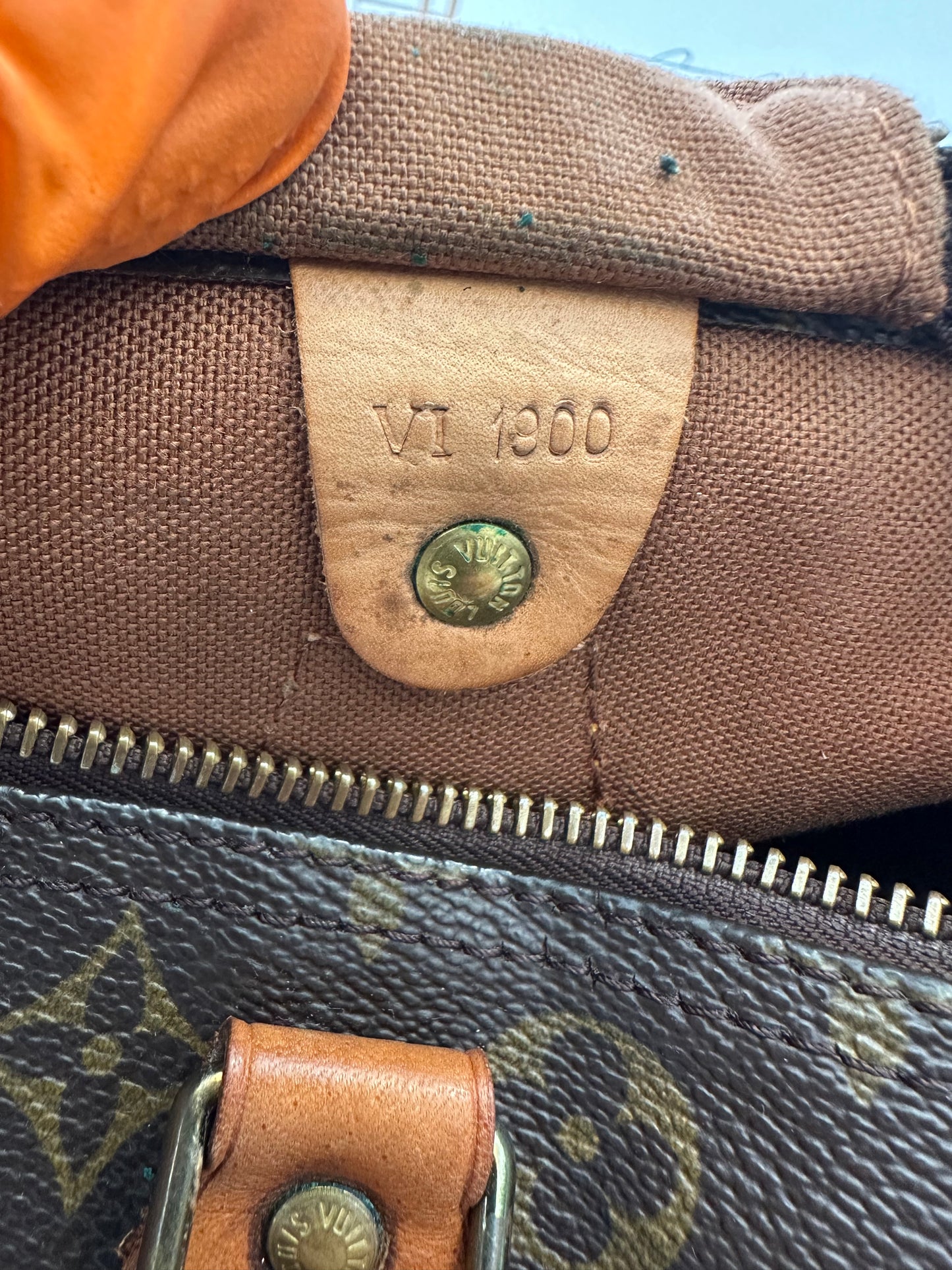 017846 - Louis Vuitton Speedy 30