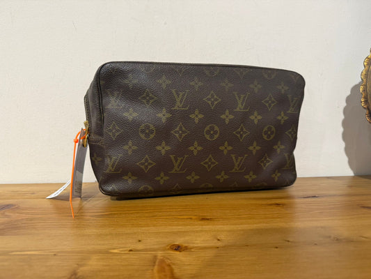 Louis Vuitton Trousse 28