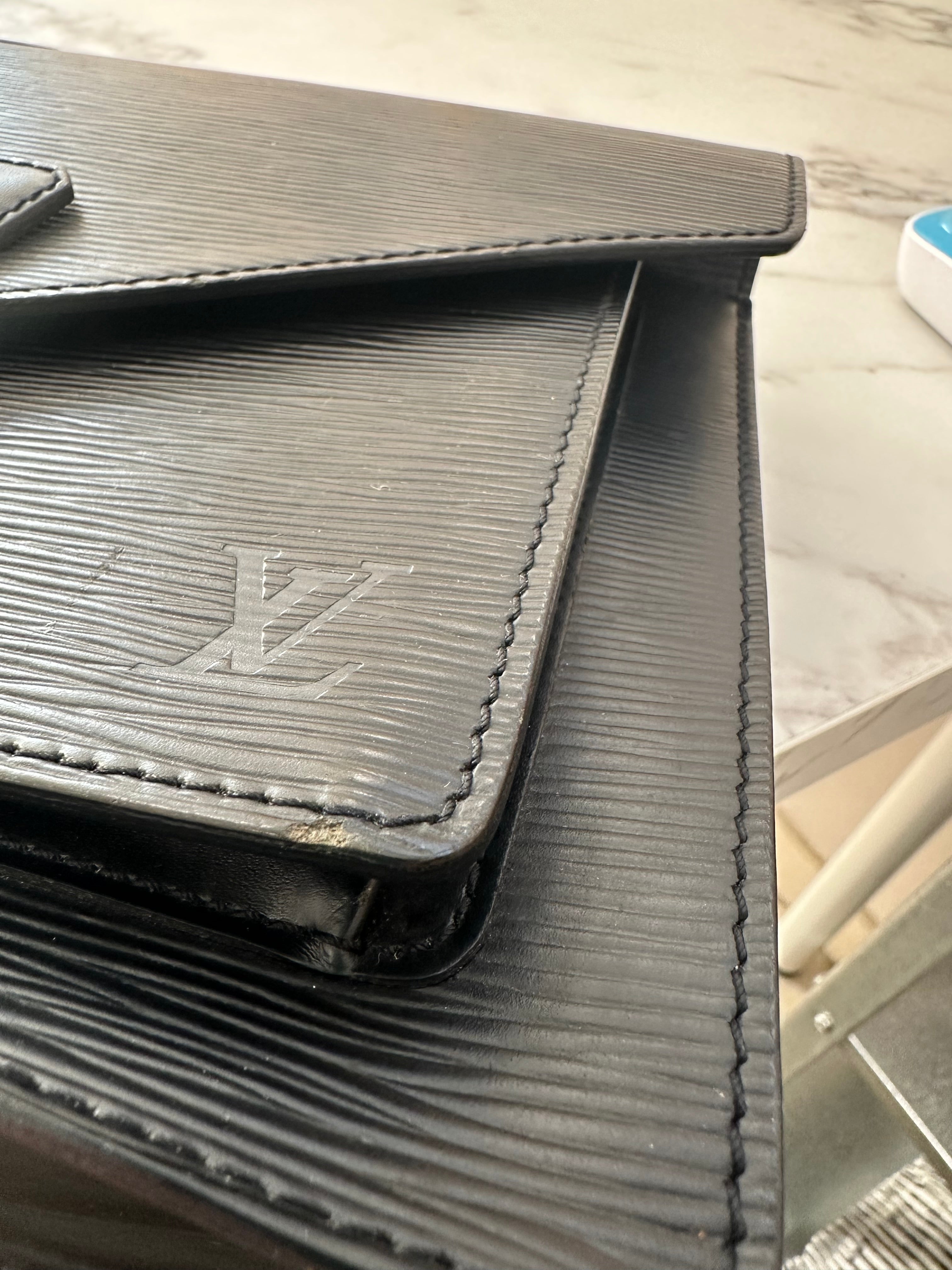 Louis Vuitton Monceau 28 Black Epi