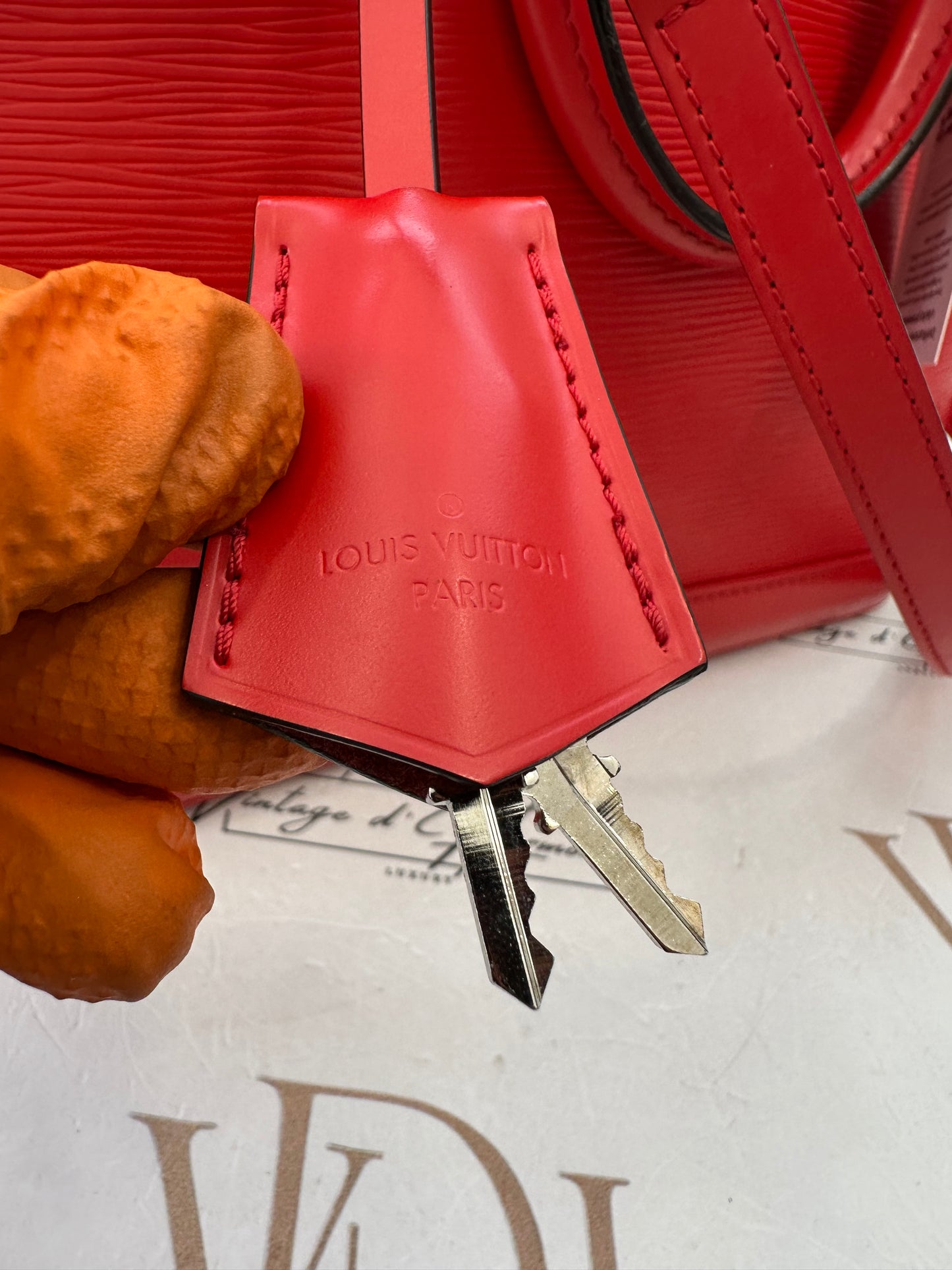 017886 - Louis Vuitton Alma Red Epi