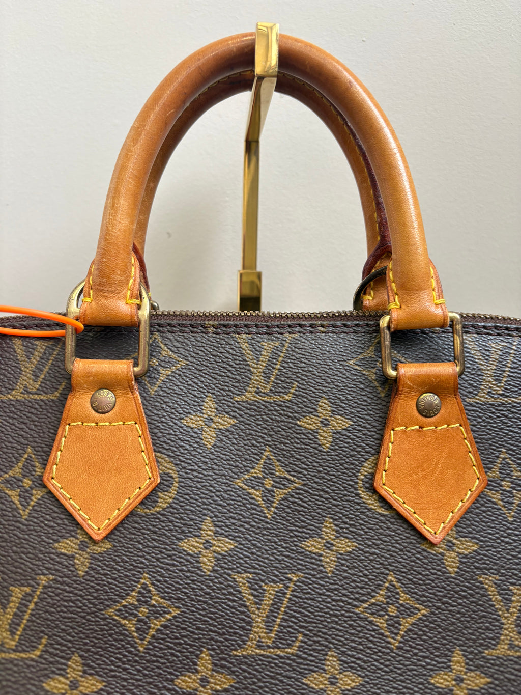 Louis Vuitton Alma