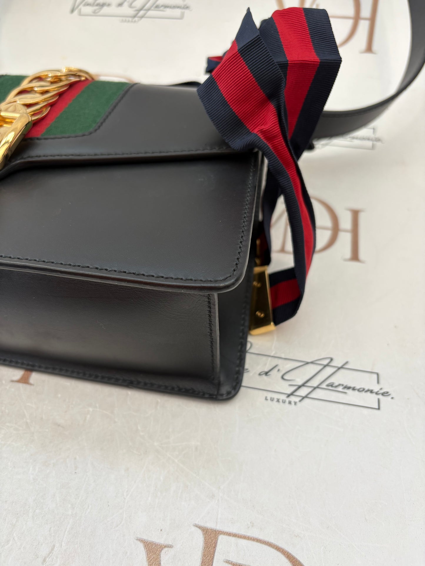 383199 - Gucci Sylvie