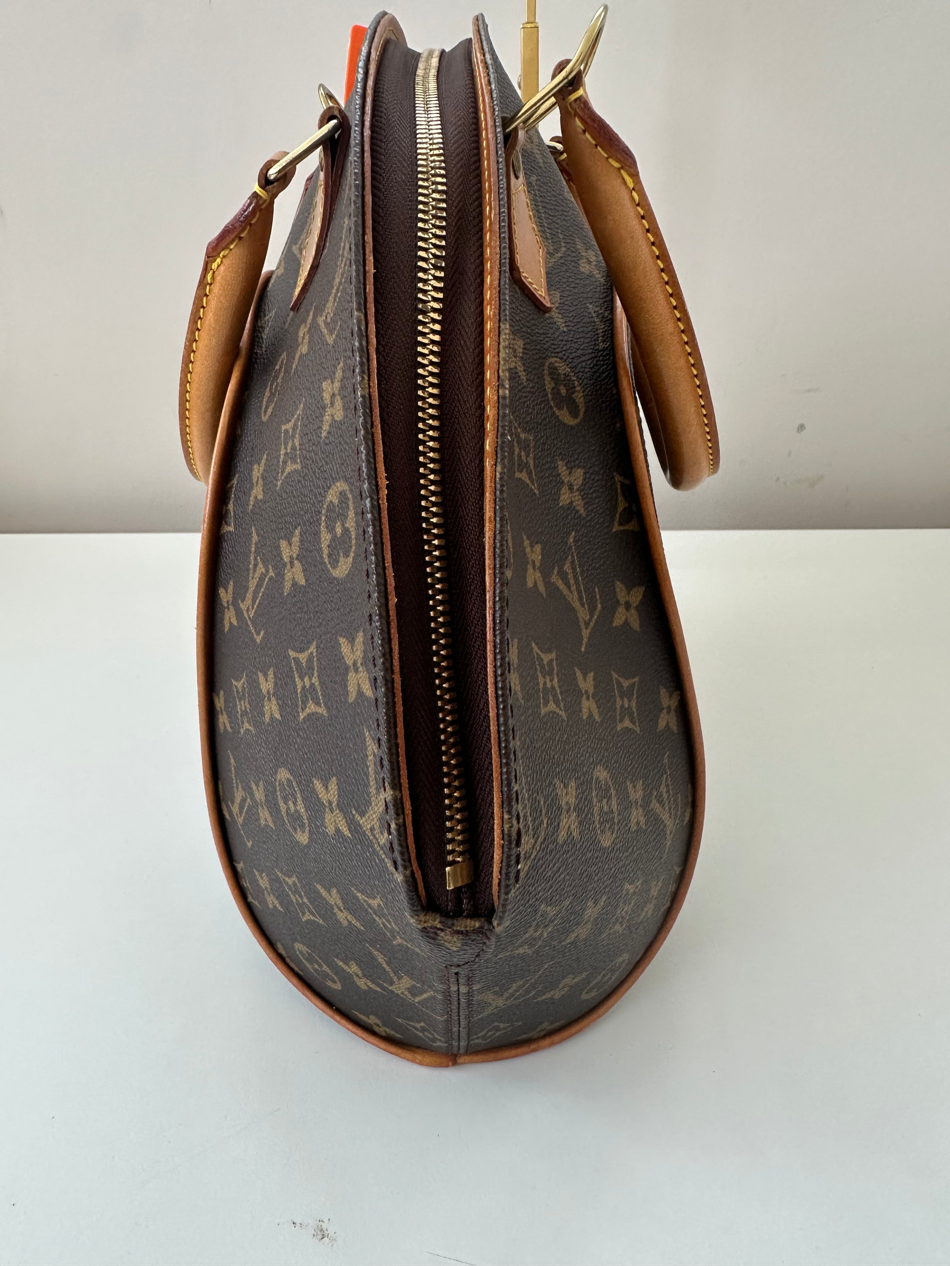 Louis Vuitton Ellipse MM
