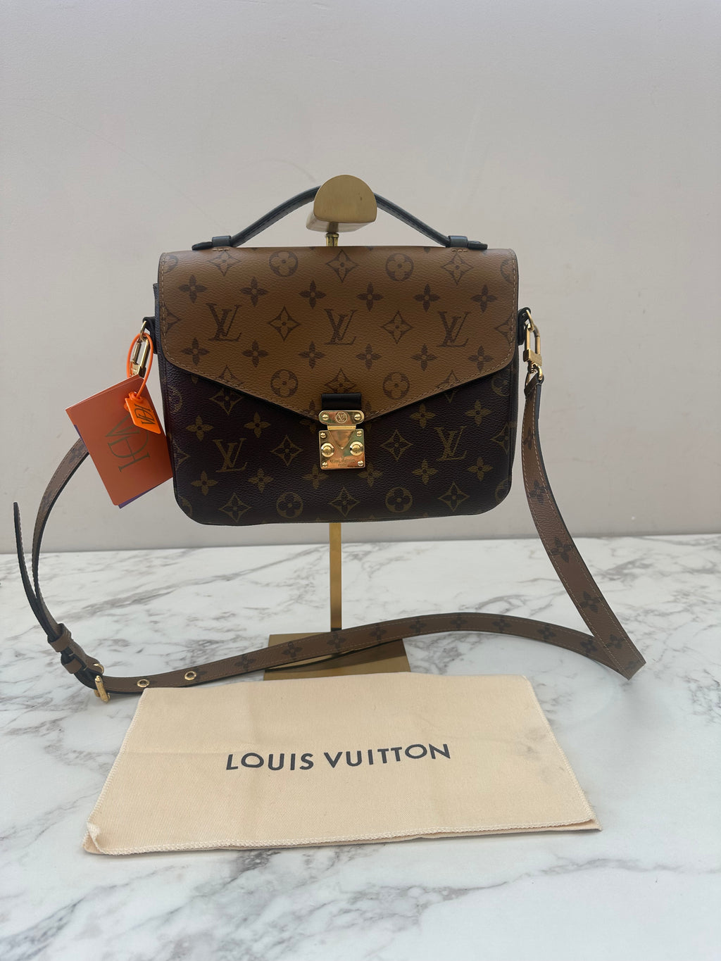 Louis Vuitton Metis Reverse