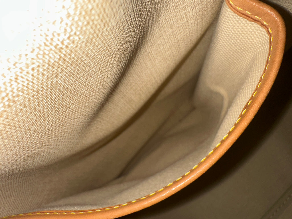 Louis Vuitton Deauville