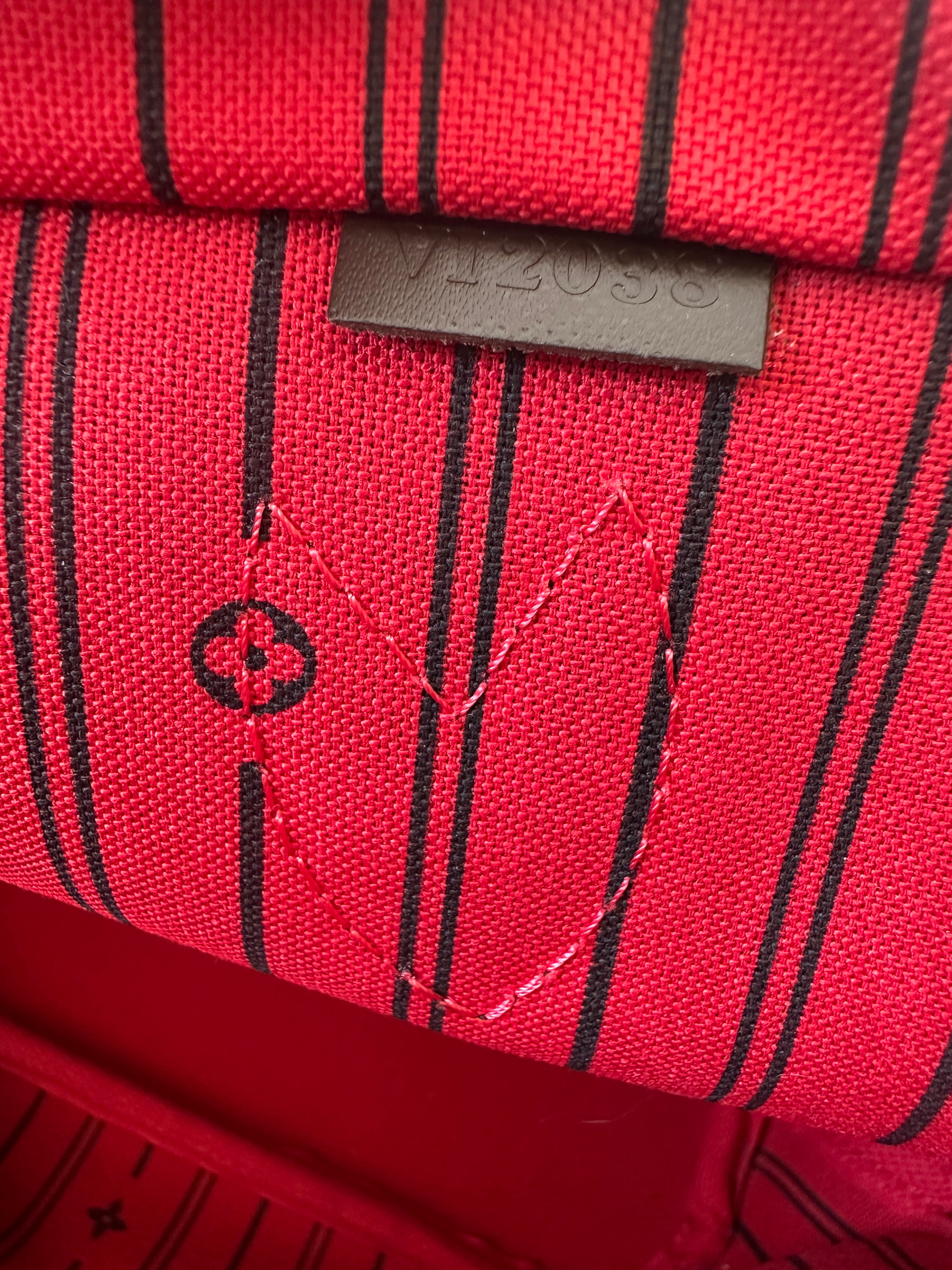 Louis Vuitton Neverfull PM Ebene