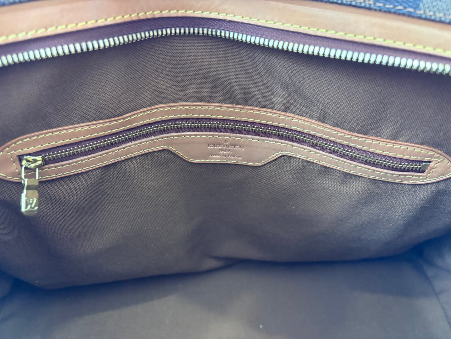 018418 - Louis Vuitton Colombine