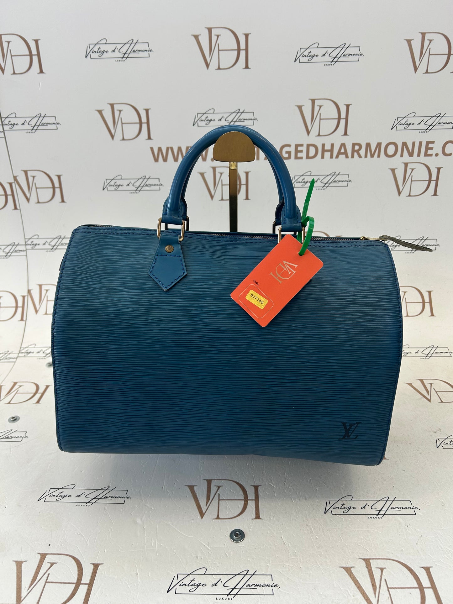 017140 - Louis Vuitton Epi Speedy 30