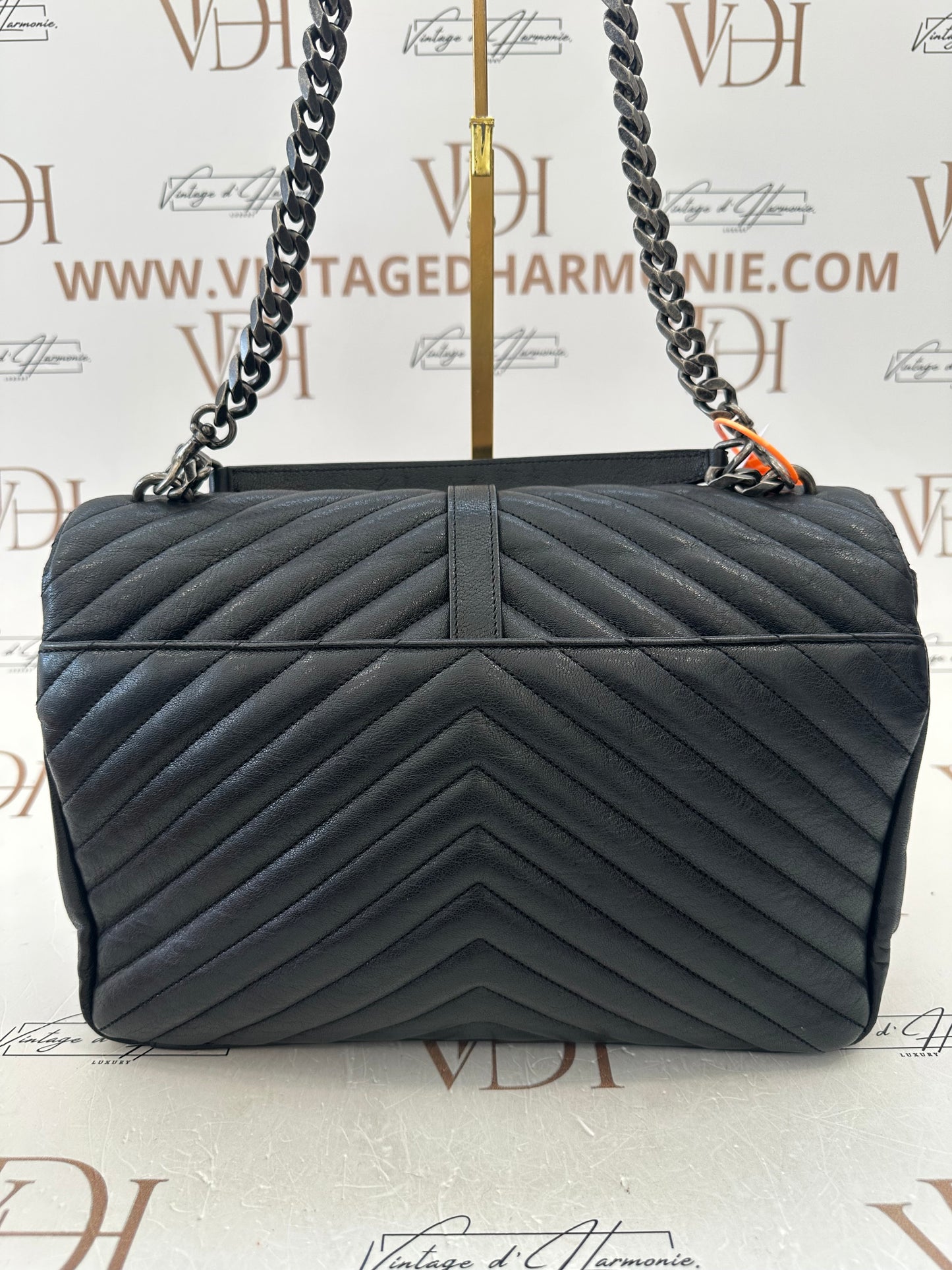 382459 - Saint Laurent College