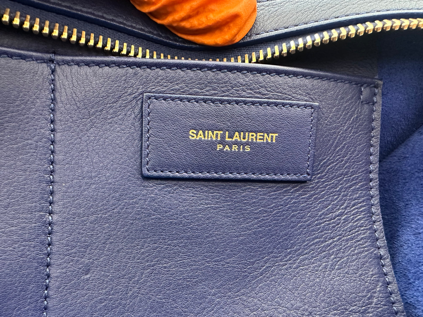 382310 - Saint Laurent Y-Ligne