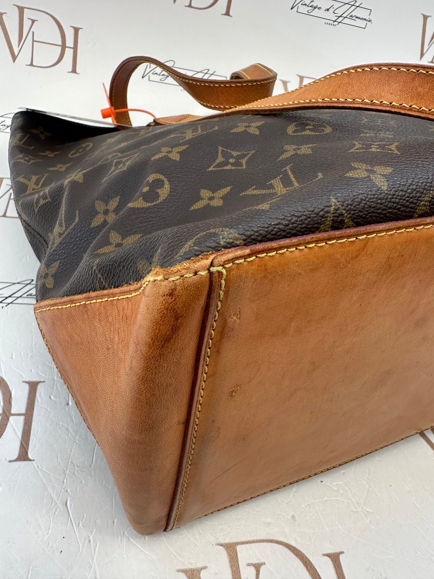 017875 - Louis Vuitton Cabas Mezzo